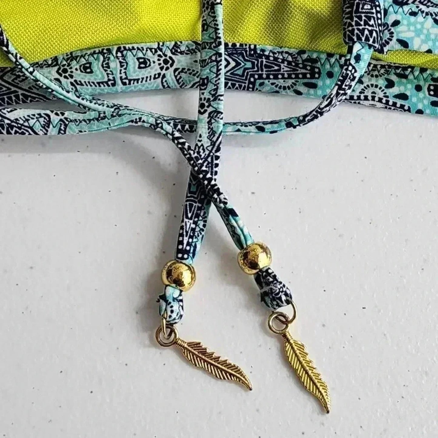 Jessica Simpson Bikini Top Swimwear Swim Suit Top Blue Green Padded Bra Small