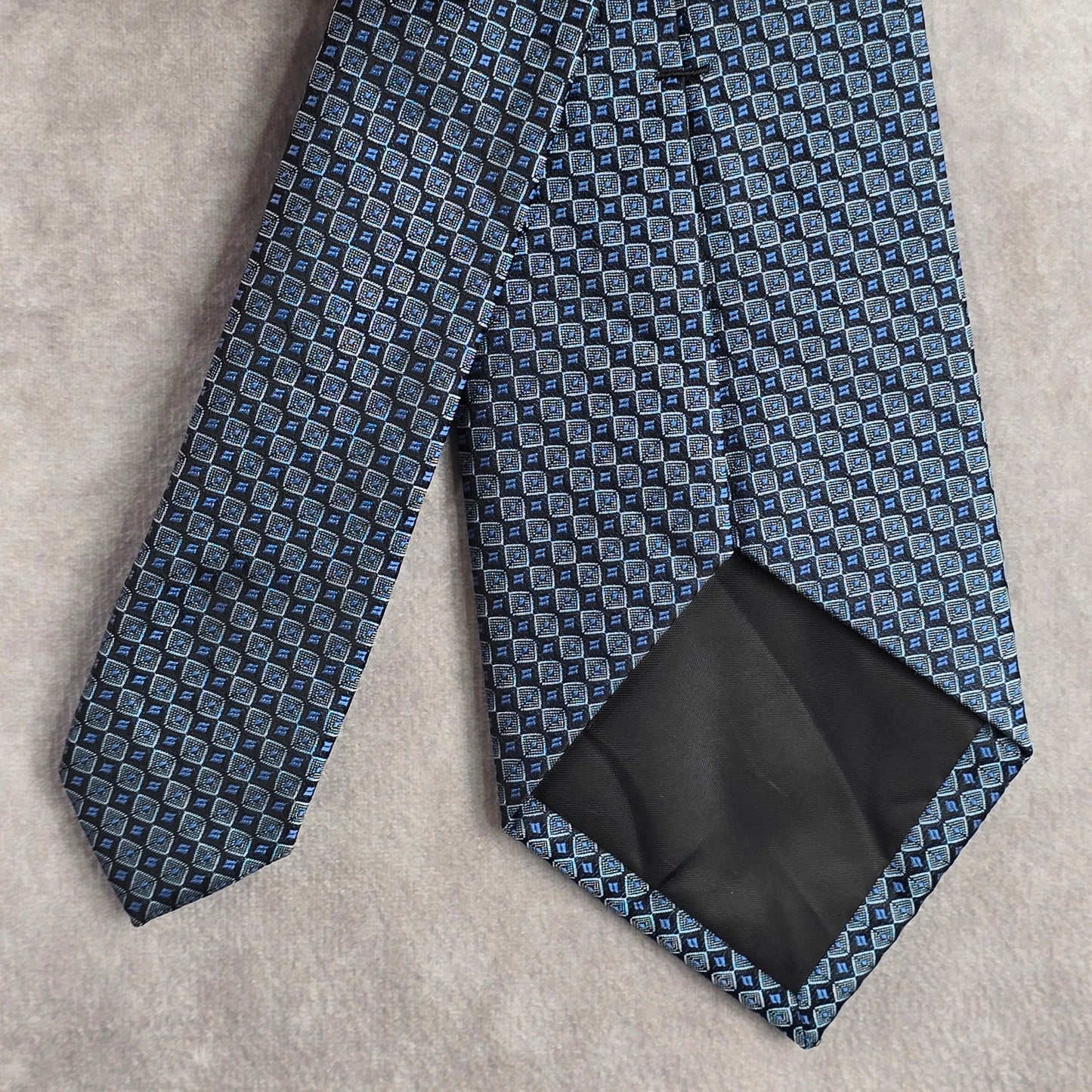 Arrow USA Blue Checker Square Geometric Executive Polyester Neck Tie Men's