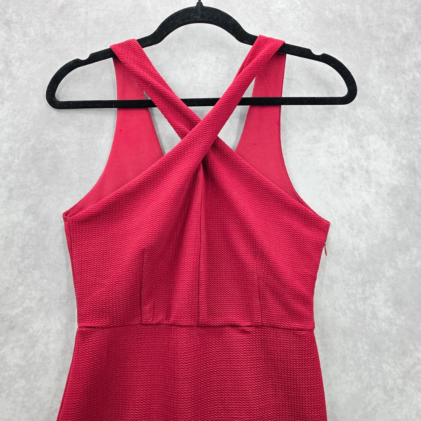 She + Sky Red Burgundy V Neck Crisscross Sleeveless Knee Length Dress Small