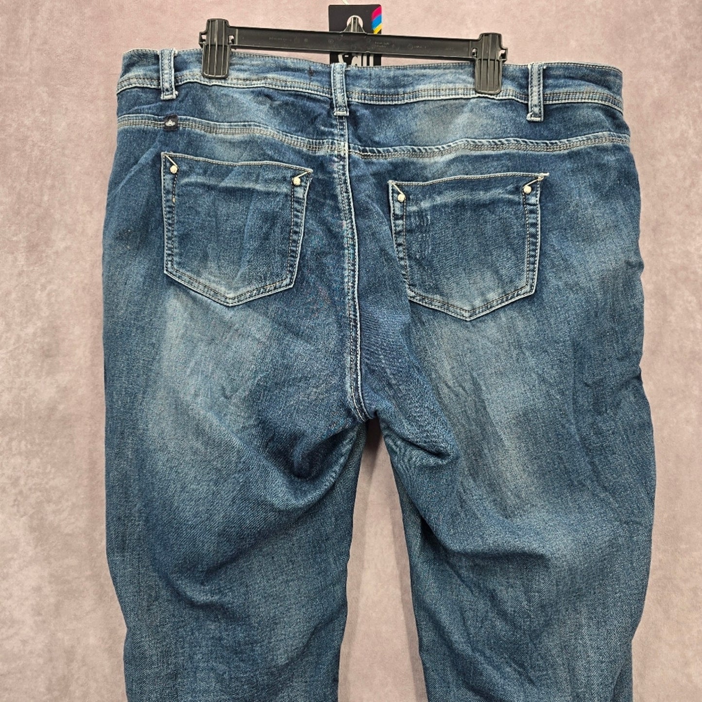 062. Almost Famous Blue Patch Stretch Skinny Taper Denim Pants Jean 18