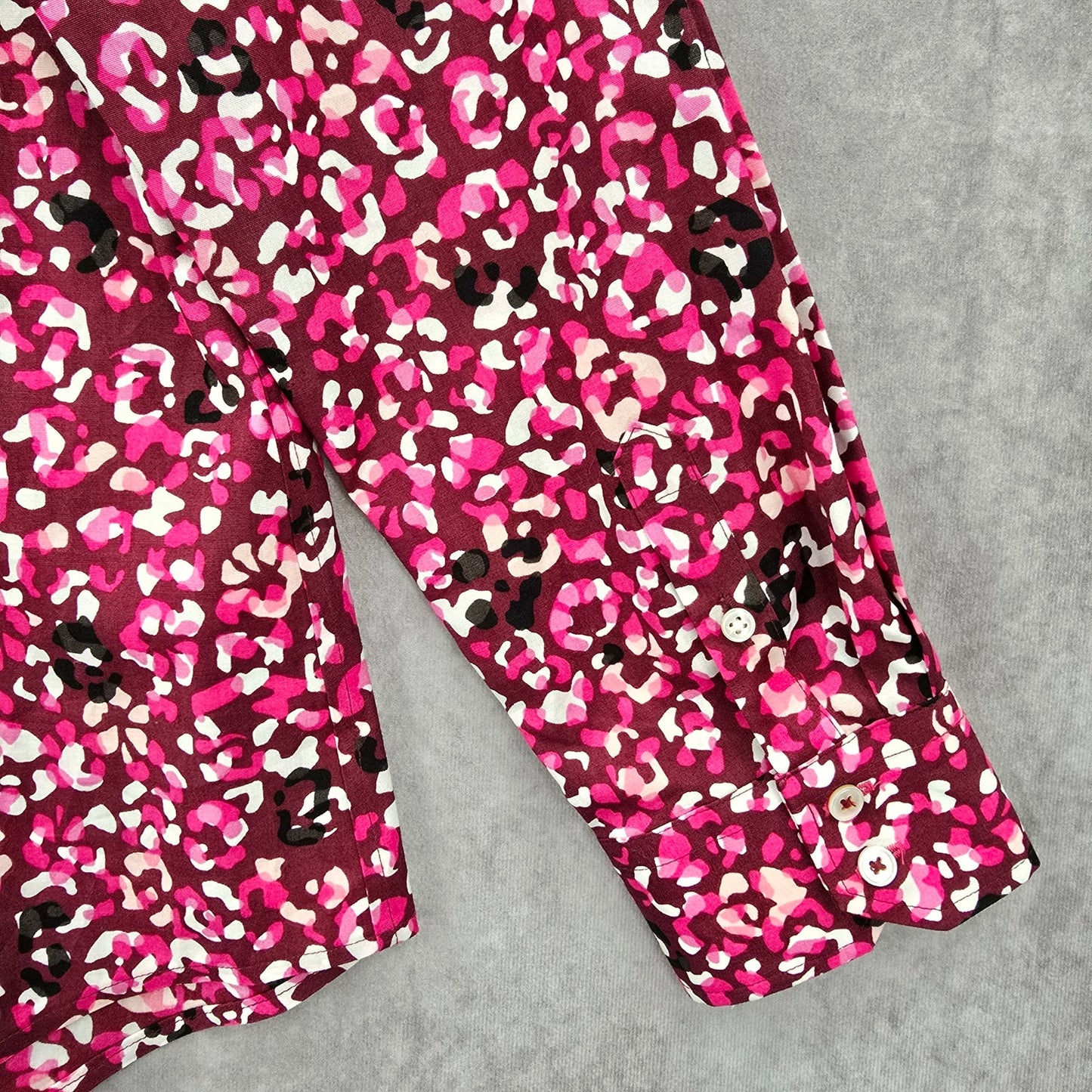 Talbots Pink Animal Print Long Sleeve Button Blouse Top Shirt Petite Cotton 12P
