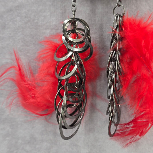 Red Feather Circle Chain Long Drop Dangle Fashion Jewelry Earrings NWT JB2-91