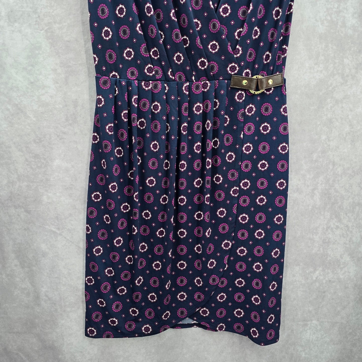 Michael Kors Purple Wrap Floral Sleeveless Knee Length Buckle Dress Medium