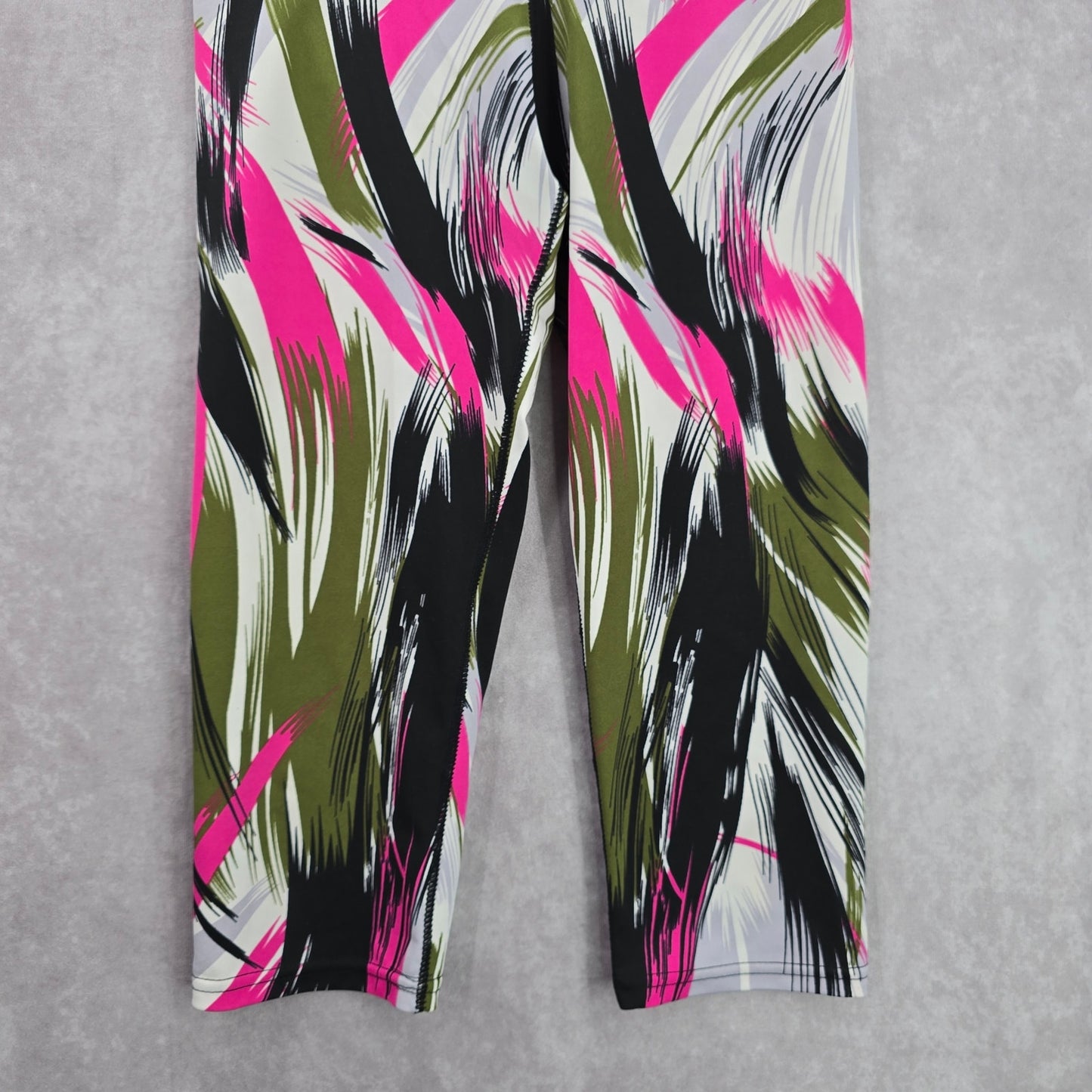 Black Green Pink Cropped Brush Stroke Activewear Legging Yoga Pant Bottoms M/L