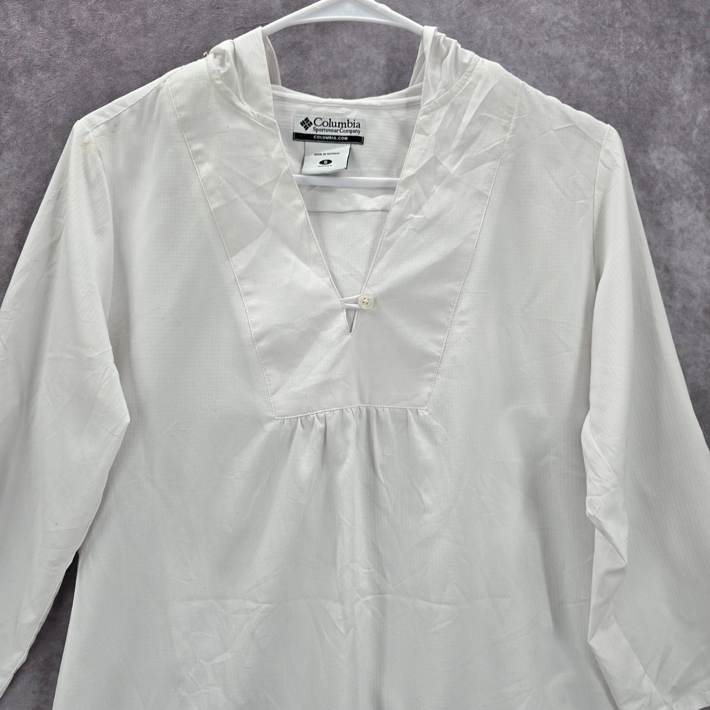 Columbia Sportswear White Hoodie Blouse Top Active Quarter Sleeve Shirt S Small