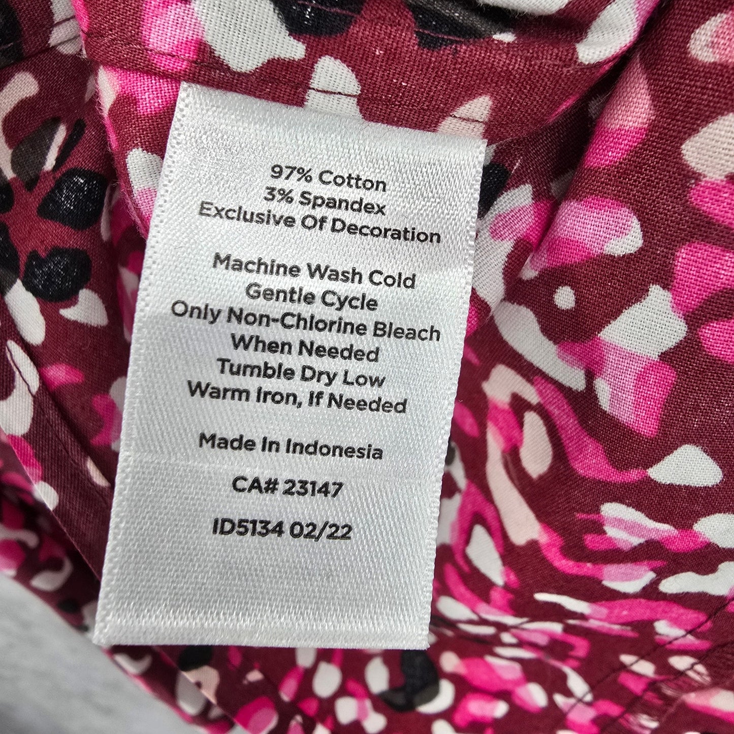 Talbots Pink Animal Print Long Sleeve Button Blouse Top Shirt Petite Cotton 12P