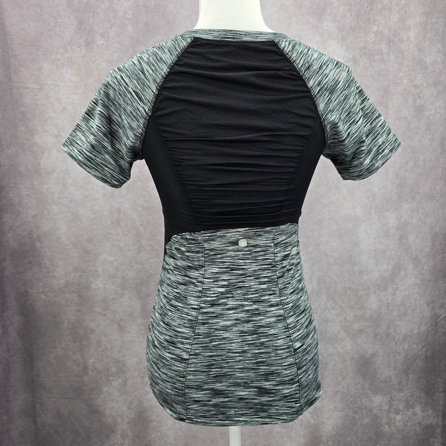 Soybu Gray Black Activewear Sportswear Performance Tshirt Top Extra Small XS