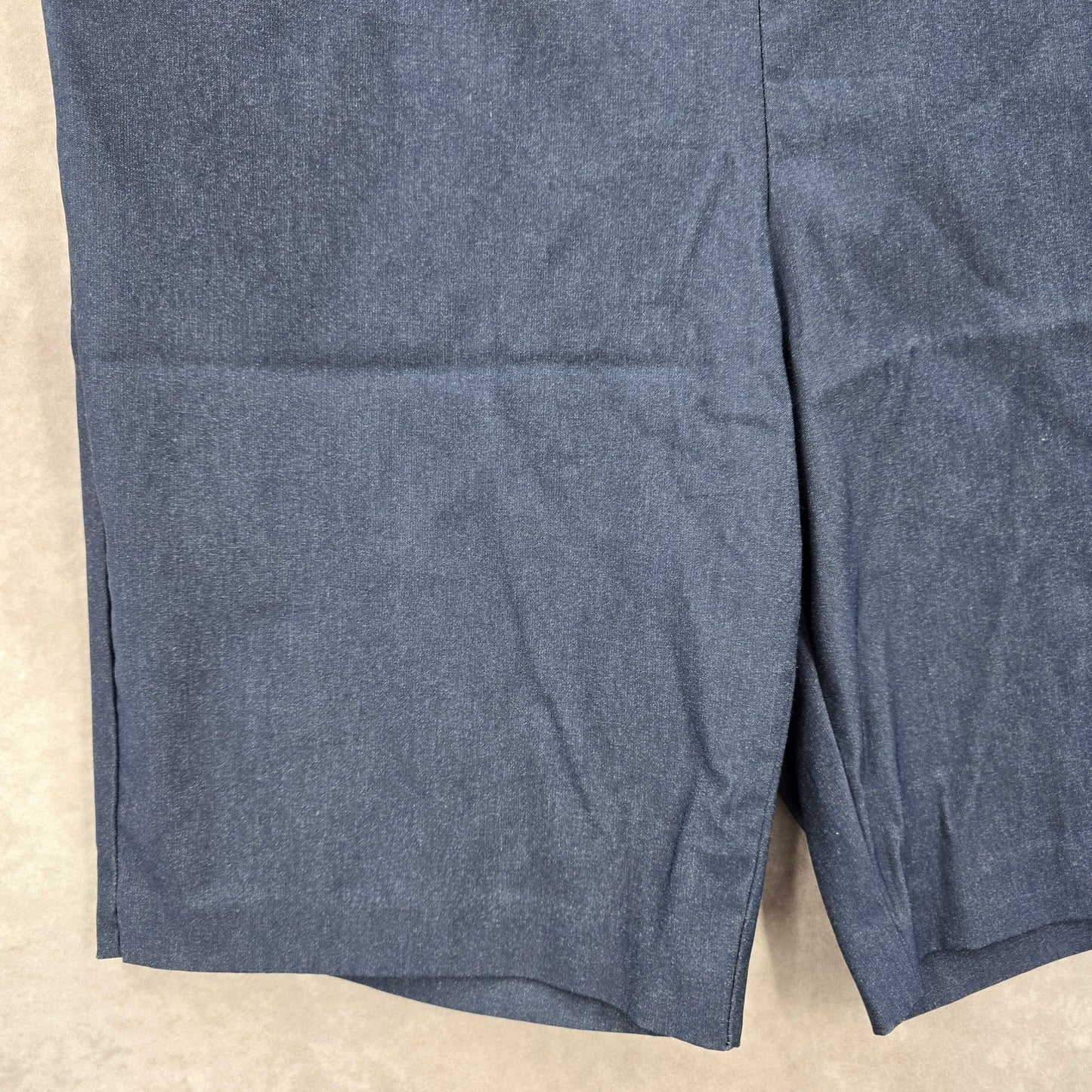 Time and Tru Blue Stretch Pullon Bermuda Pants Shorts Plus XL Extra Large 16 18