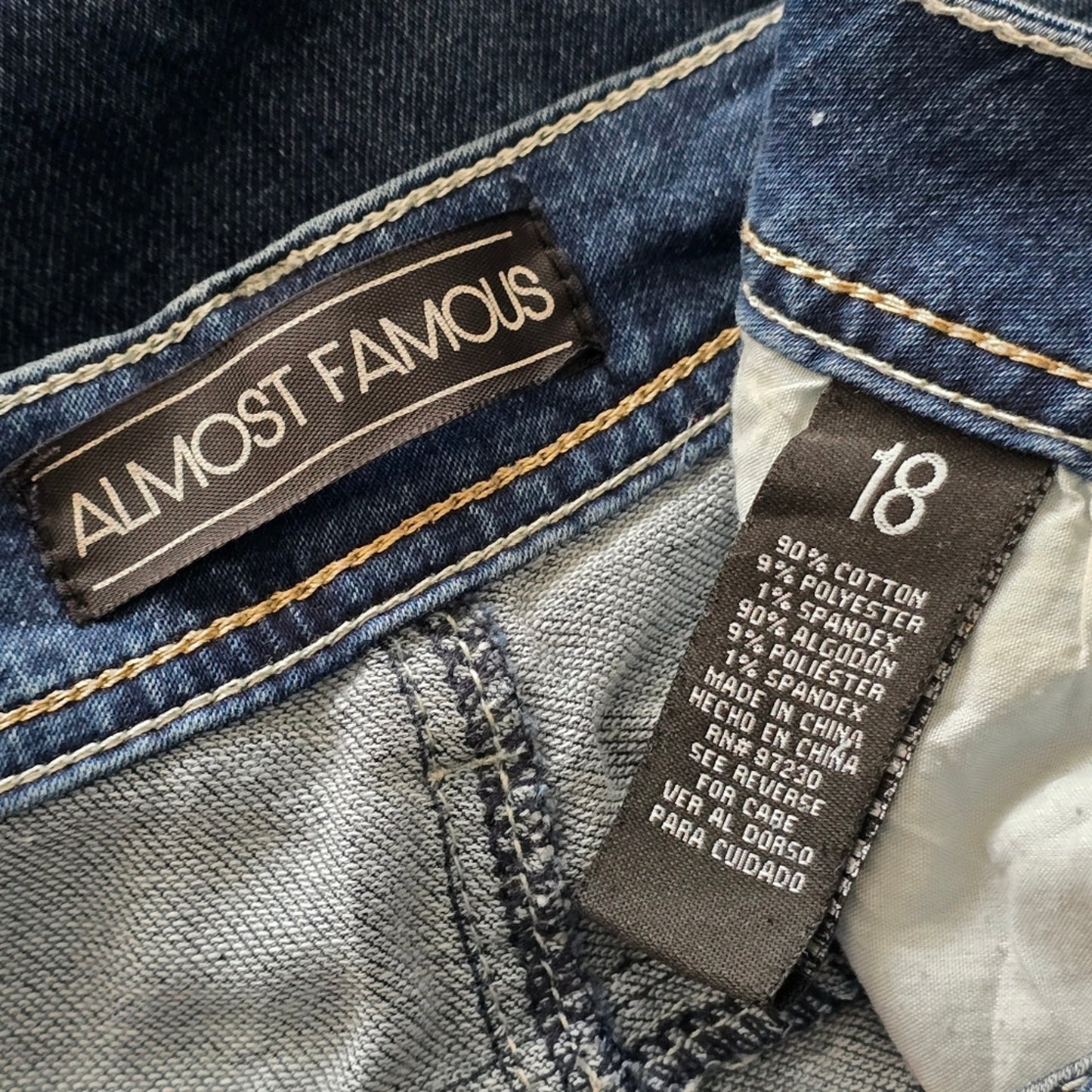 062. Almost Famous Blue Patch Stretch Skinny Taper Denim Pants Jean 18