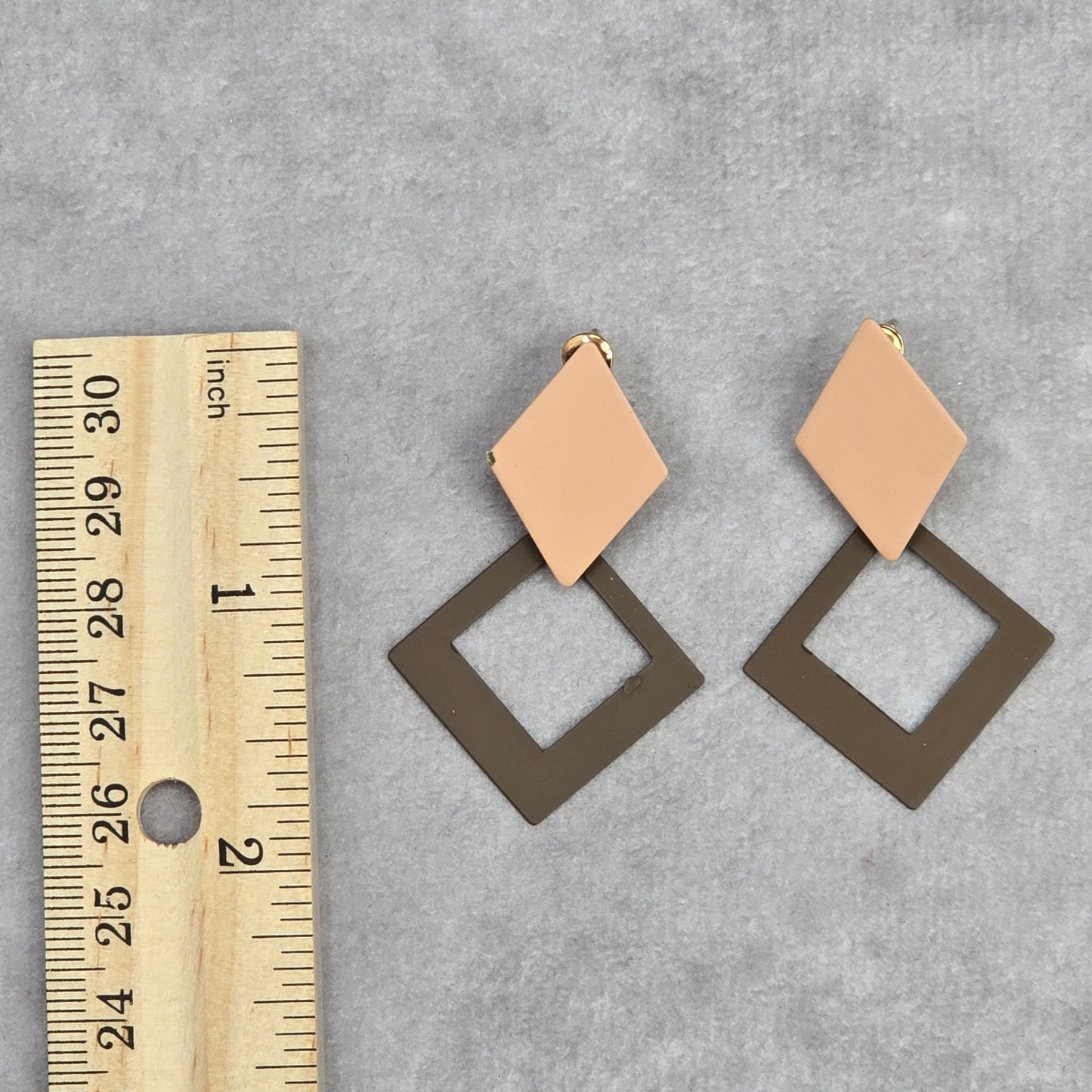 Gray Pink Diamond Hook Stud Boho Dangle Fashion Jewelry Earrings NWT JB2-97