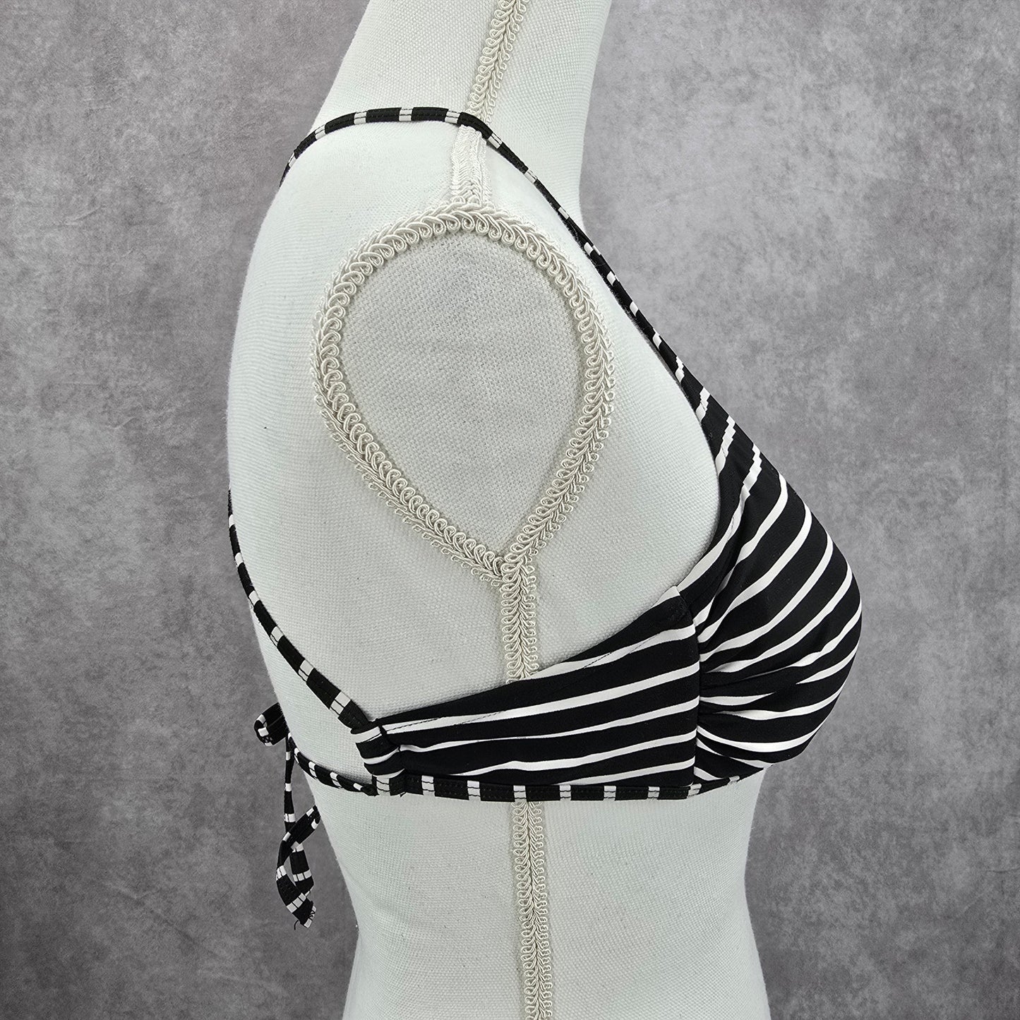 Xhilaration Black White Stripe Padded Crisscross Bikini Top Swimwear Medium