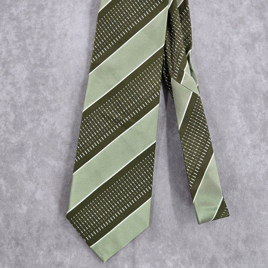 Geoffrey Beene Green White Stripe Geometric 100% Silk Men's Neck Tie