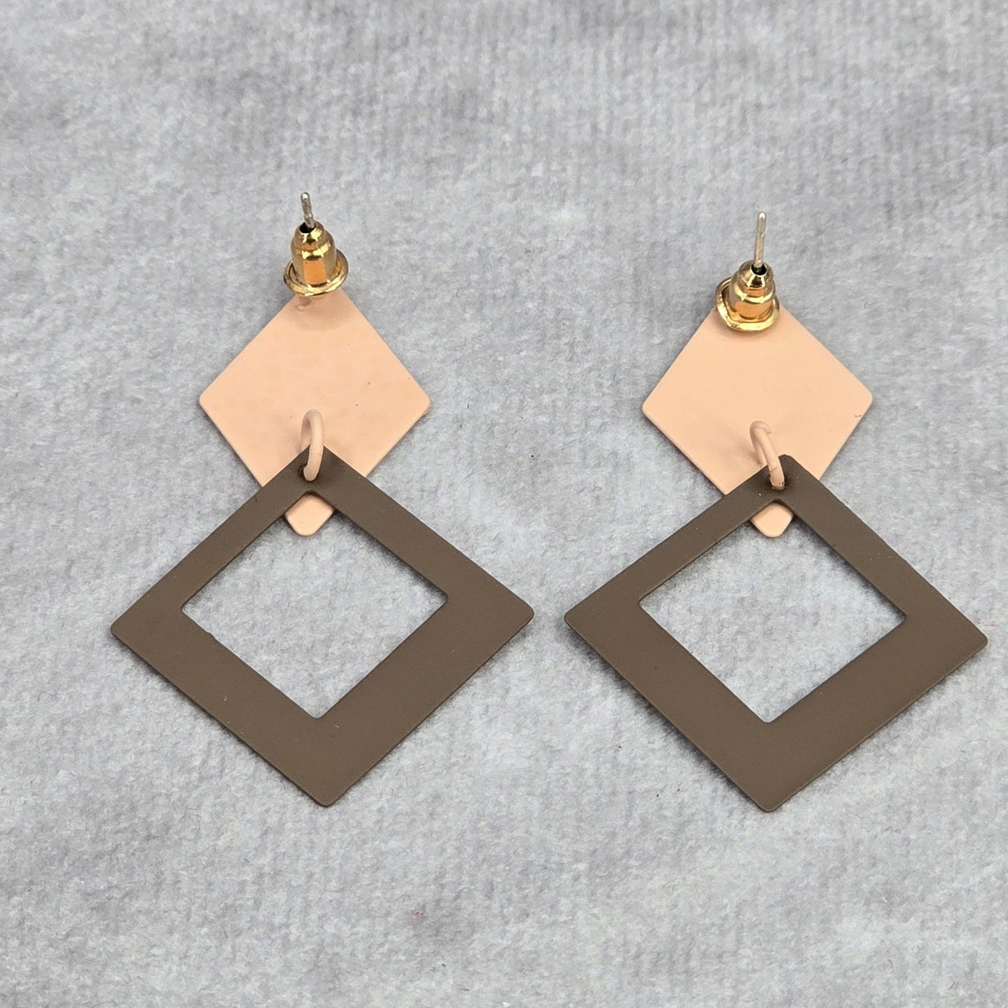 Gray Pink Diamond Hook Stud Boho Dangle Fashion Jewelry Earrings NWT JB2-97