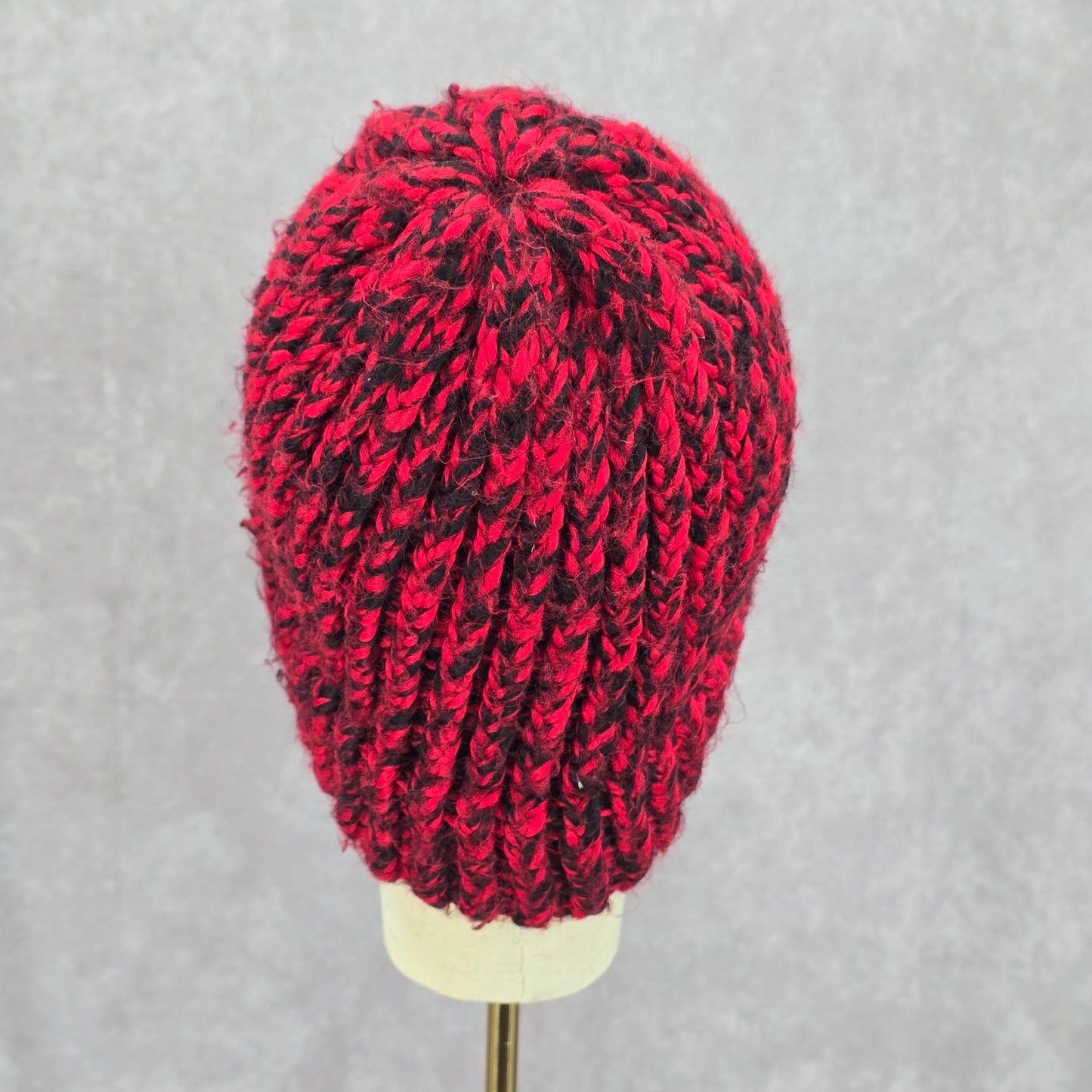 Red Black Crochet Knit Bucket Cap Hat Fun Vintage Y2K Funky Beanie