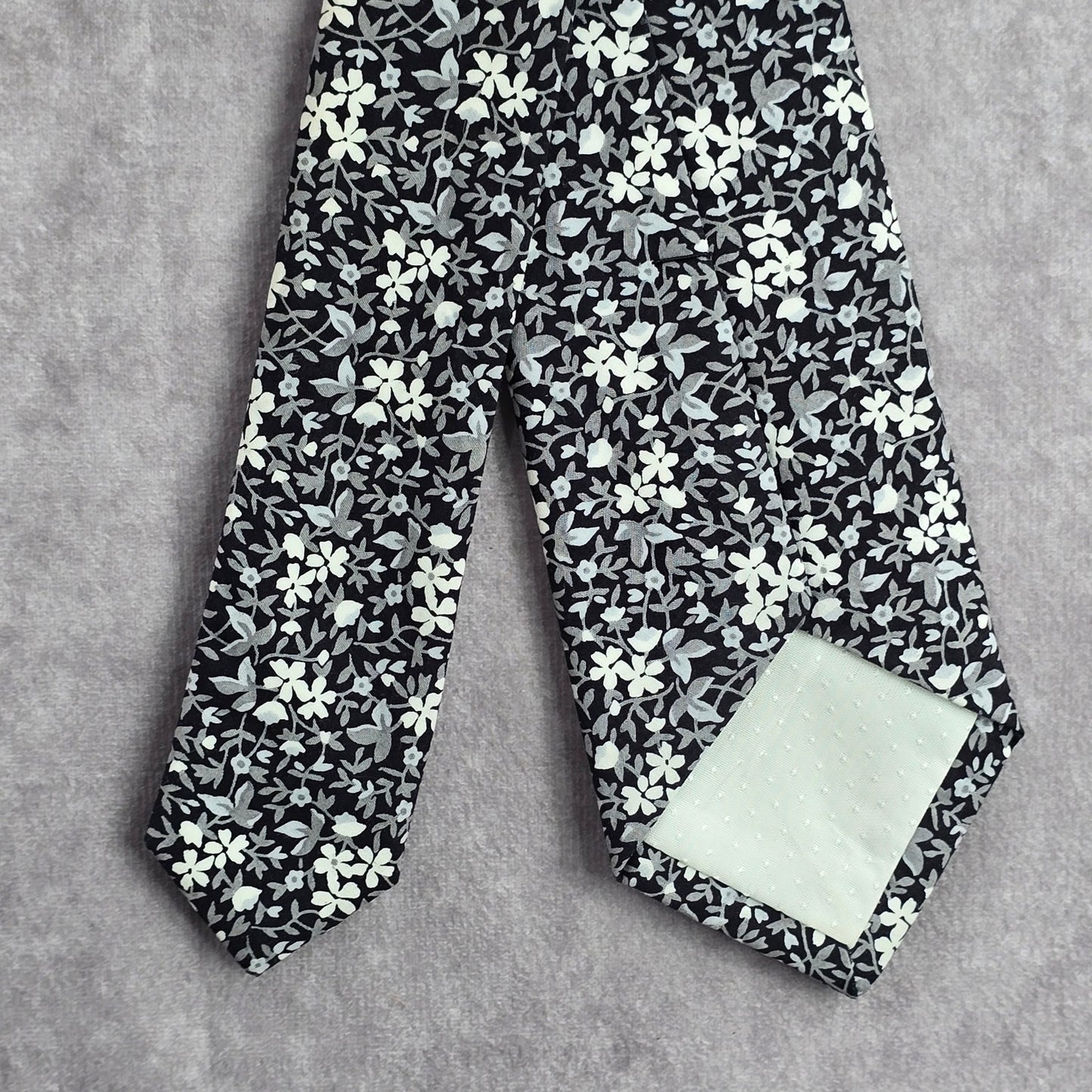 J.S. Blank & Co. Black White Floral Cotton Executive Spring Neck Tie Men's