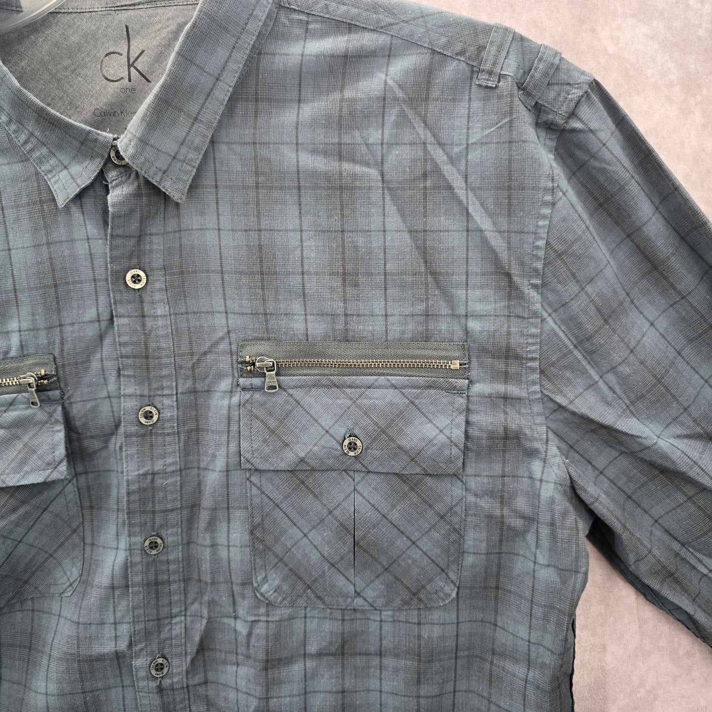 Calvin Klein One Jeans Blue Plaid Button Down Long Sleeve Work Casual Shirt XL