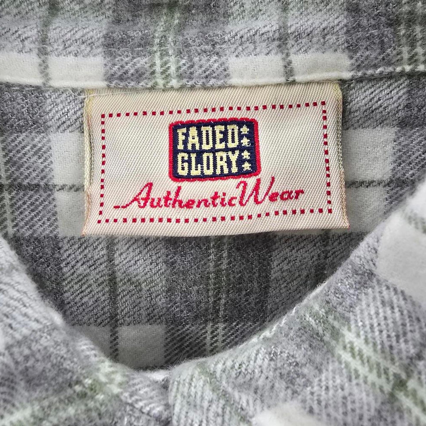 Faded Glory Gray Plaid Stripe Long Sleeve Flannel Button Up Top Shirt Medium