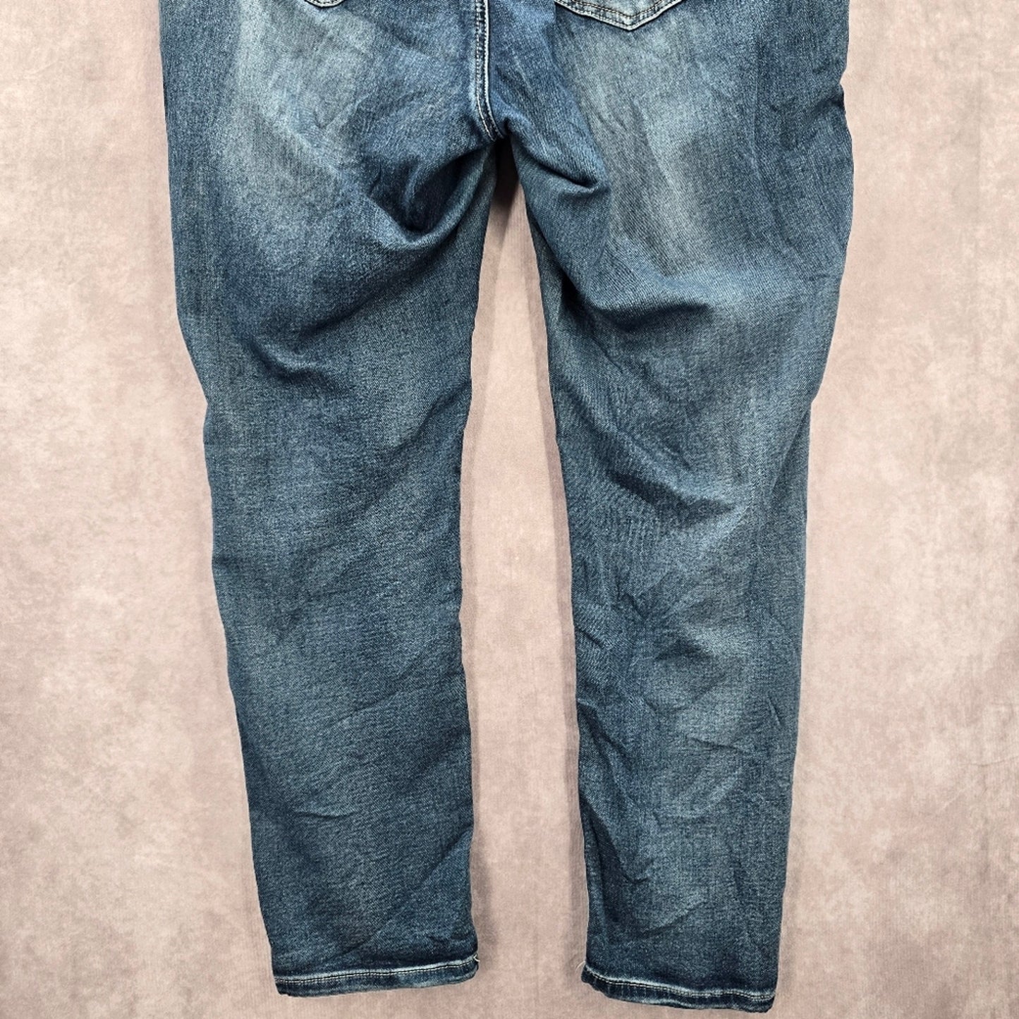 062. Almost Famous Blue Patch Stretch Skinny Taper Denim Pants Jean 18
