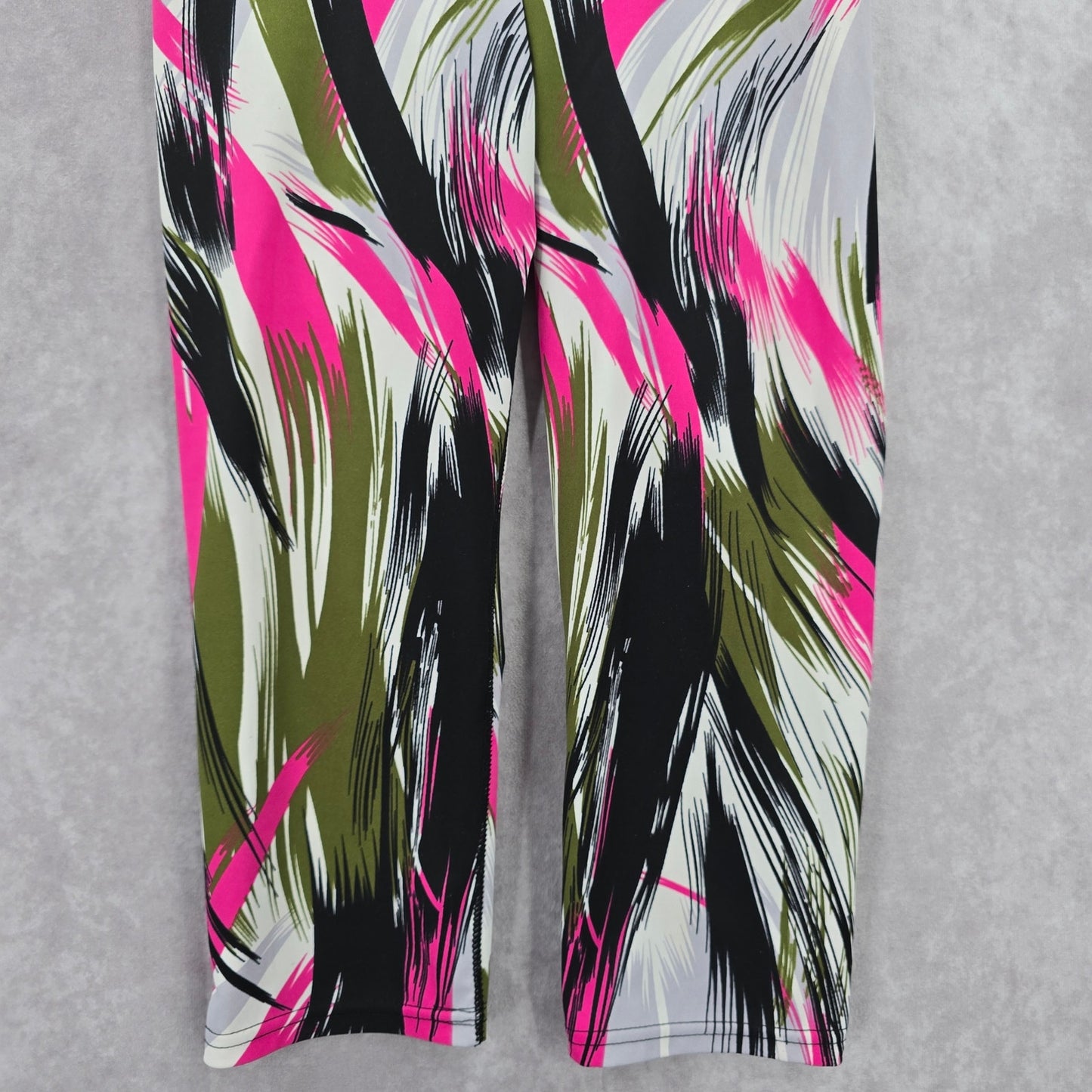 Green Pink Print Capri Cropped Stretch Active Pants Bottoms Leggings M/L