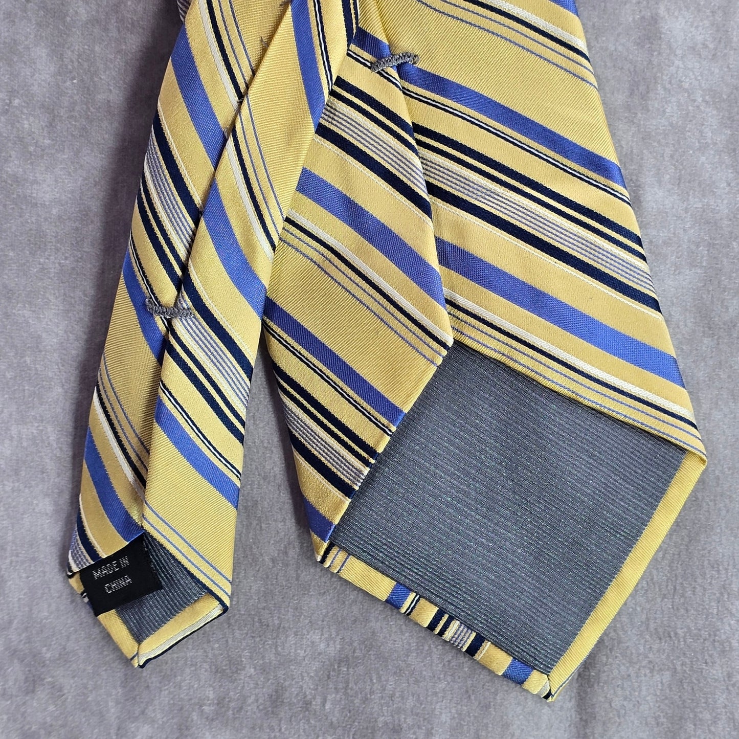 Lord & Taylor Metropolitan Yellow Stripe Executive 100% Silk Men's Neck Tie