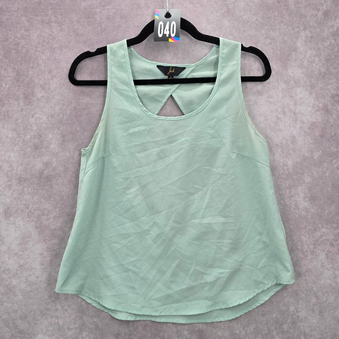 Jack Pastel Green Sleeveless Triangle Cutout Tank Top Small