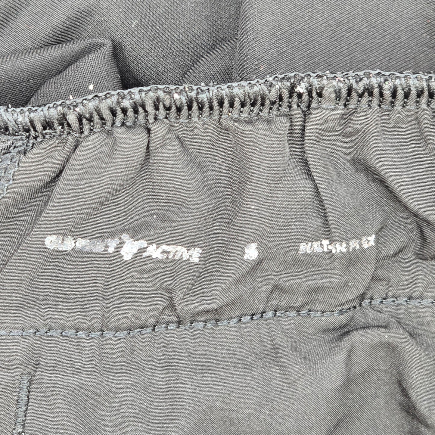 Old Navy Black Flat Front Cargo Active Bottoms Pants Shorts Small