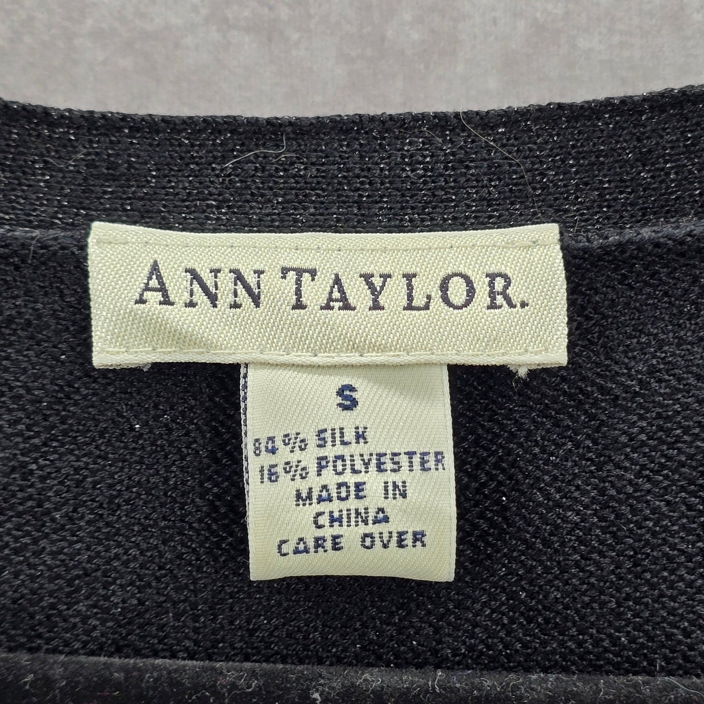 Ann Taylor Black Silver Metallic Long Sleeve Pullover Party Silk Sweater S Small
