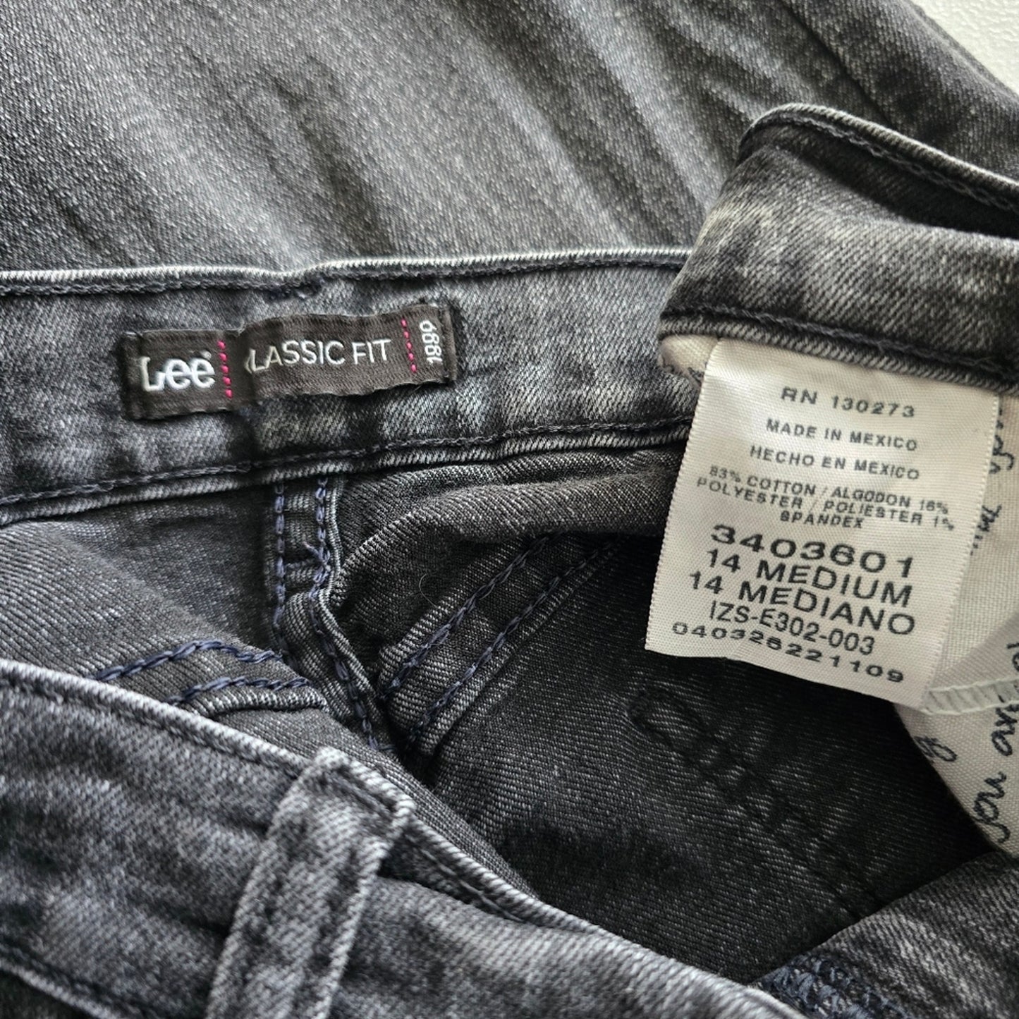 141. Lee Classic Fit Black Straight Gray Denim Pants Jeans 14M