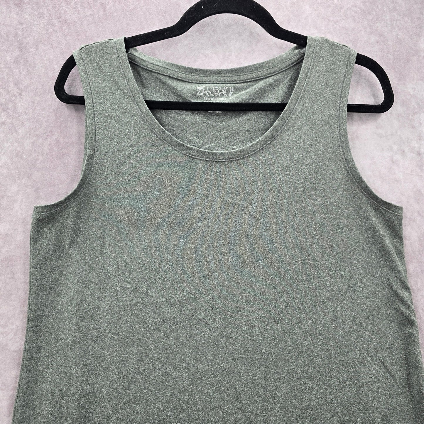 New Directions Studio Gray Sleeveless Muscle Tshirt Activewear Top Shirt Medium