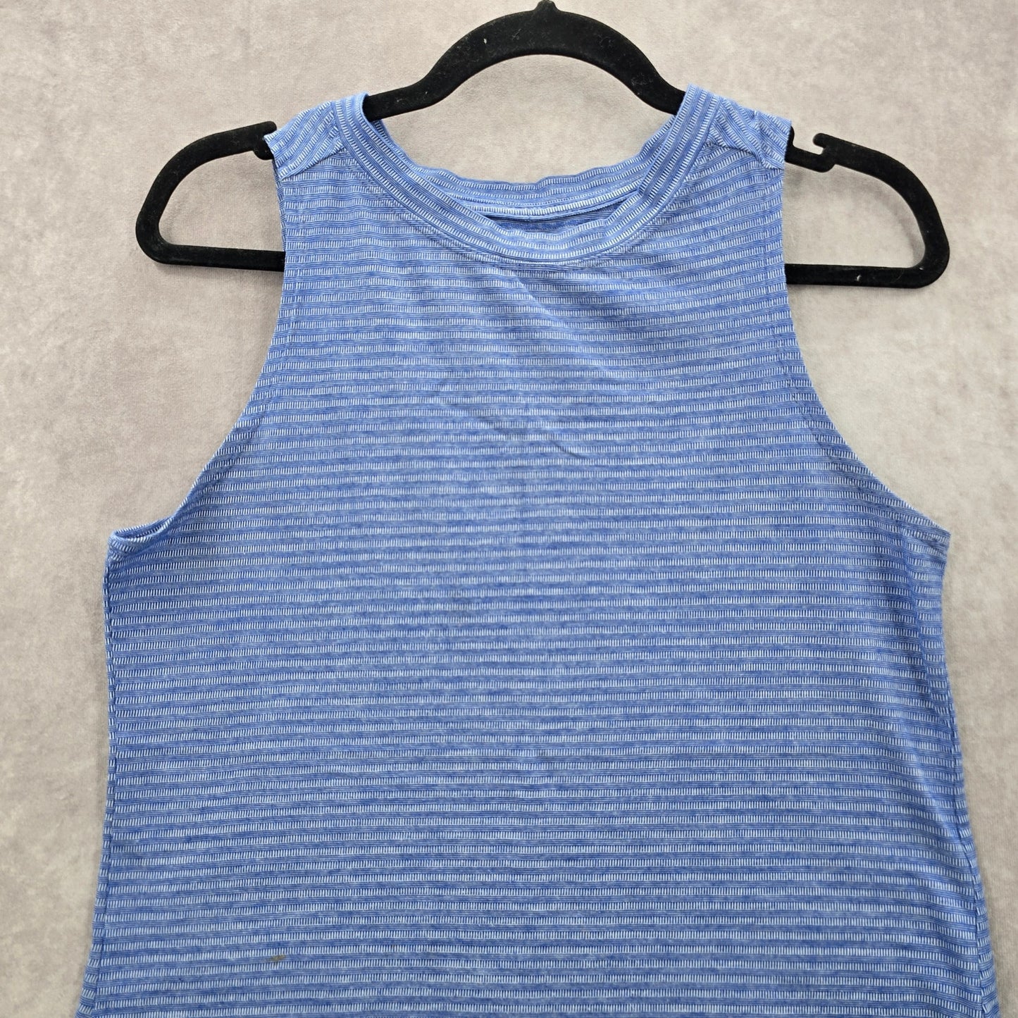 Athletic Works Blue Stripe Sleeveless Muscle Tshirt Activewear Top Shirt Medium