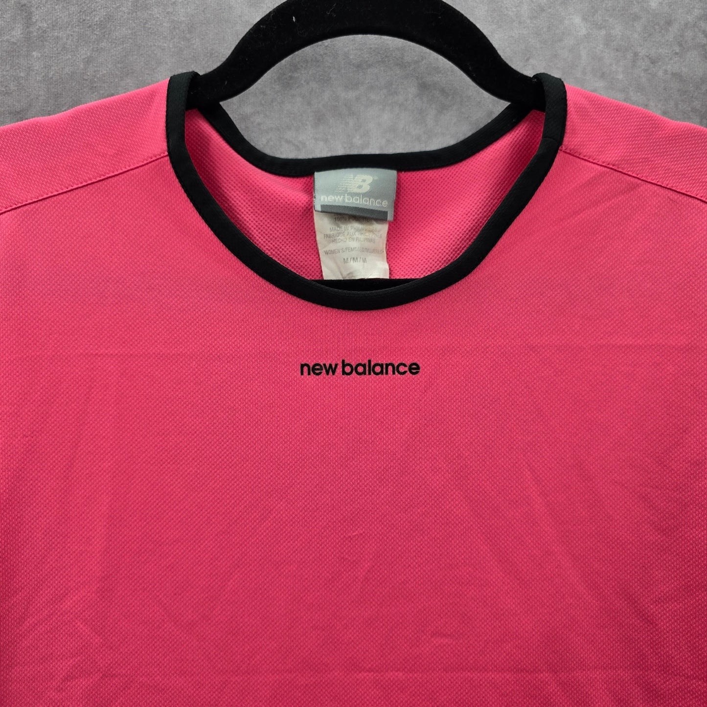 New Balance Pink Black Activewear Short Sleeve Tshirt Top Shirt Medium