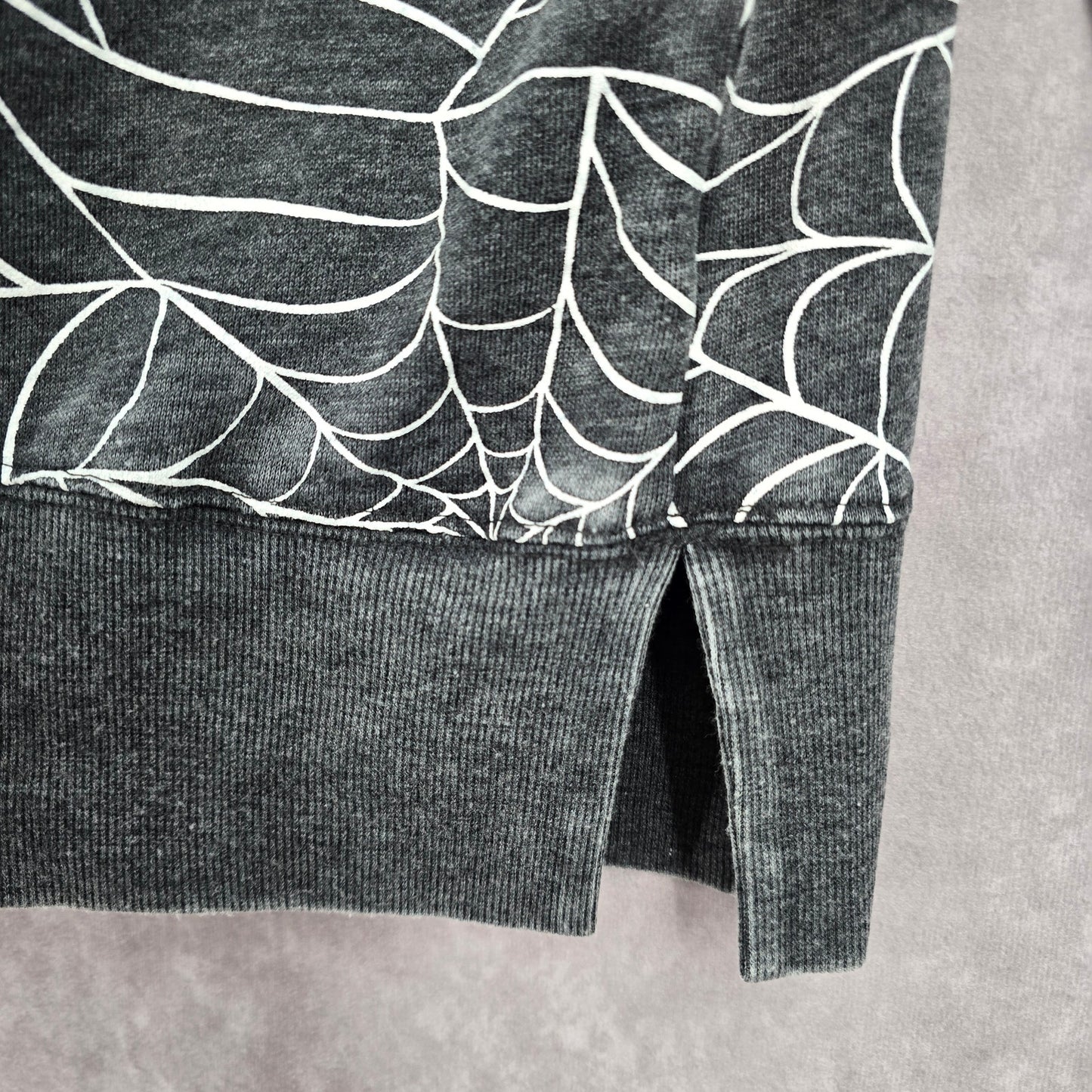 Grayson Threads Gray White Spider Web Pattern Long Sleeve Pullover Sweater Small