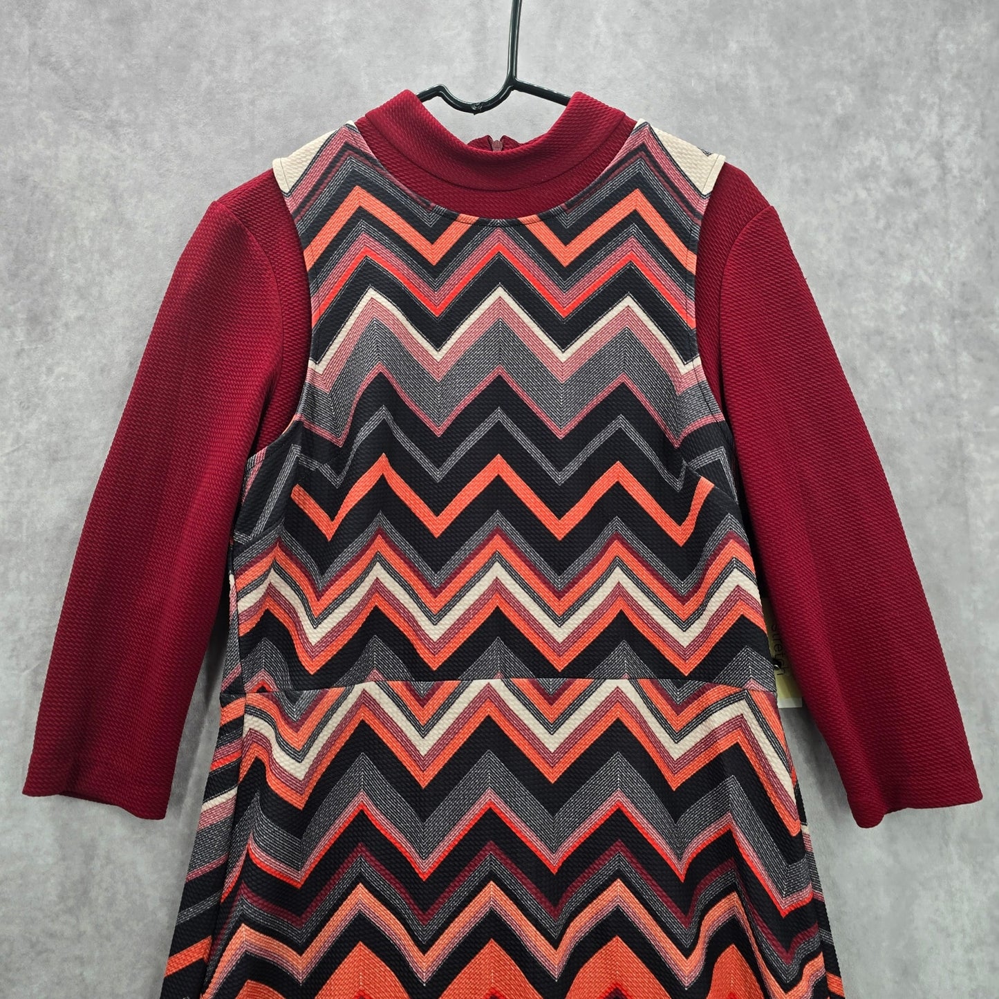 ECI New York Red Chevron High Neck Long Sleeve Flare Knee Length Dress Large