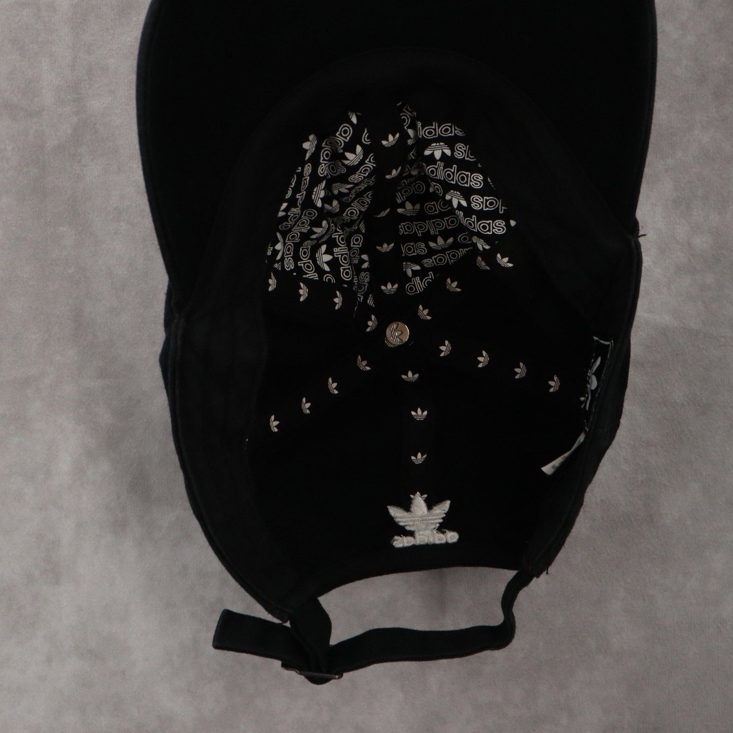 Adidas Black Athletic Sports Cotton Cloth Strap Cotton Buckle Baseball Cap Hat