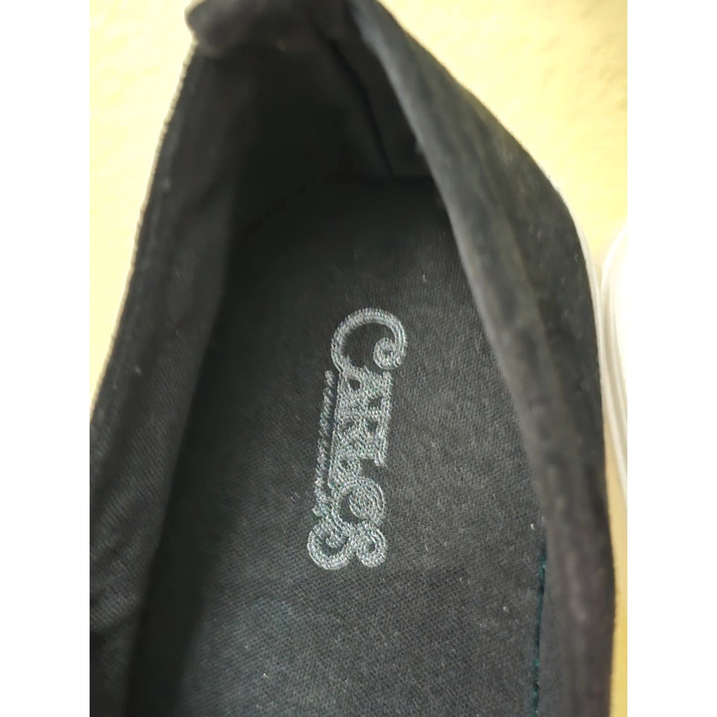 Carlos Santana Black Flat Studded Slide Sneakers Womens Size 9