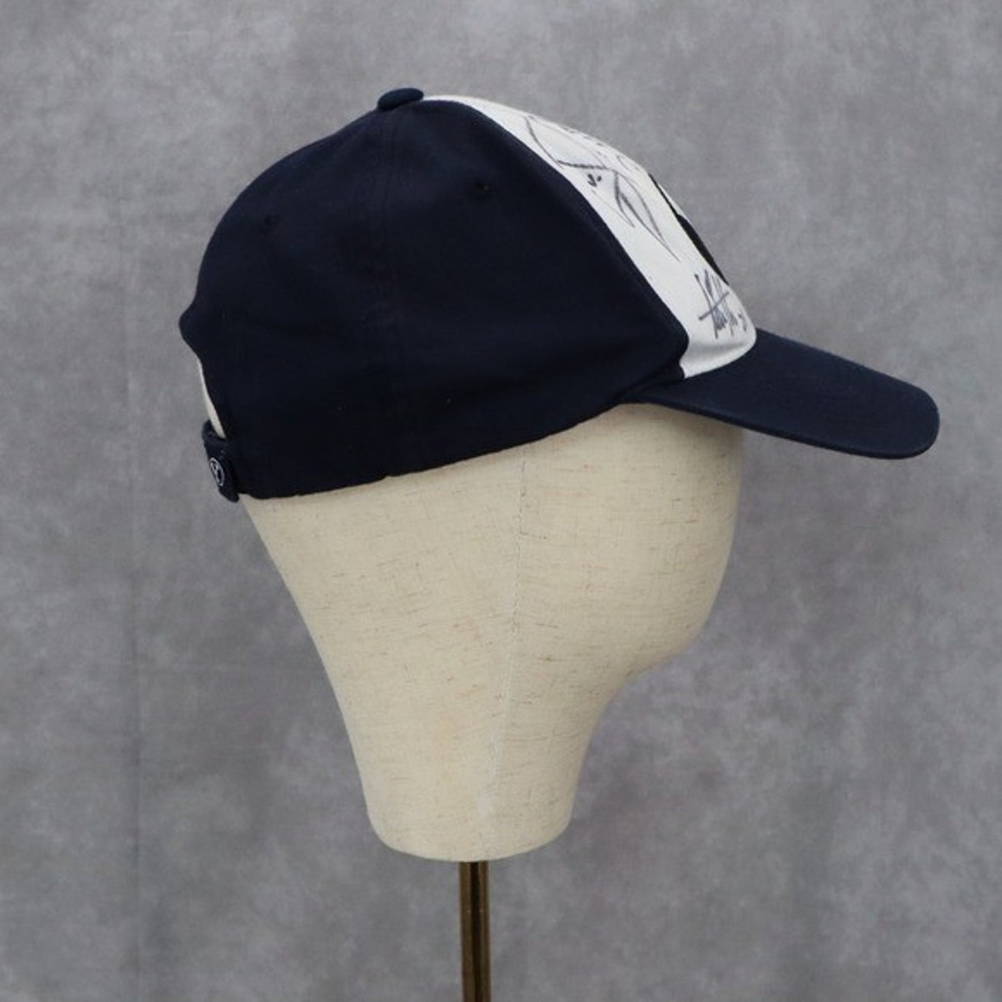 BYU Flat Bill Autographed Navy Adjustable Fan Athletic Cotton Baseball Cap Hat