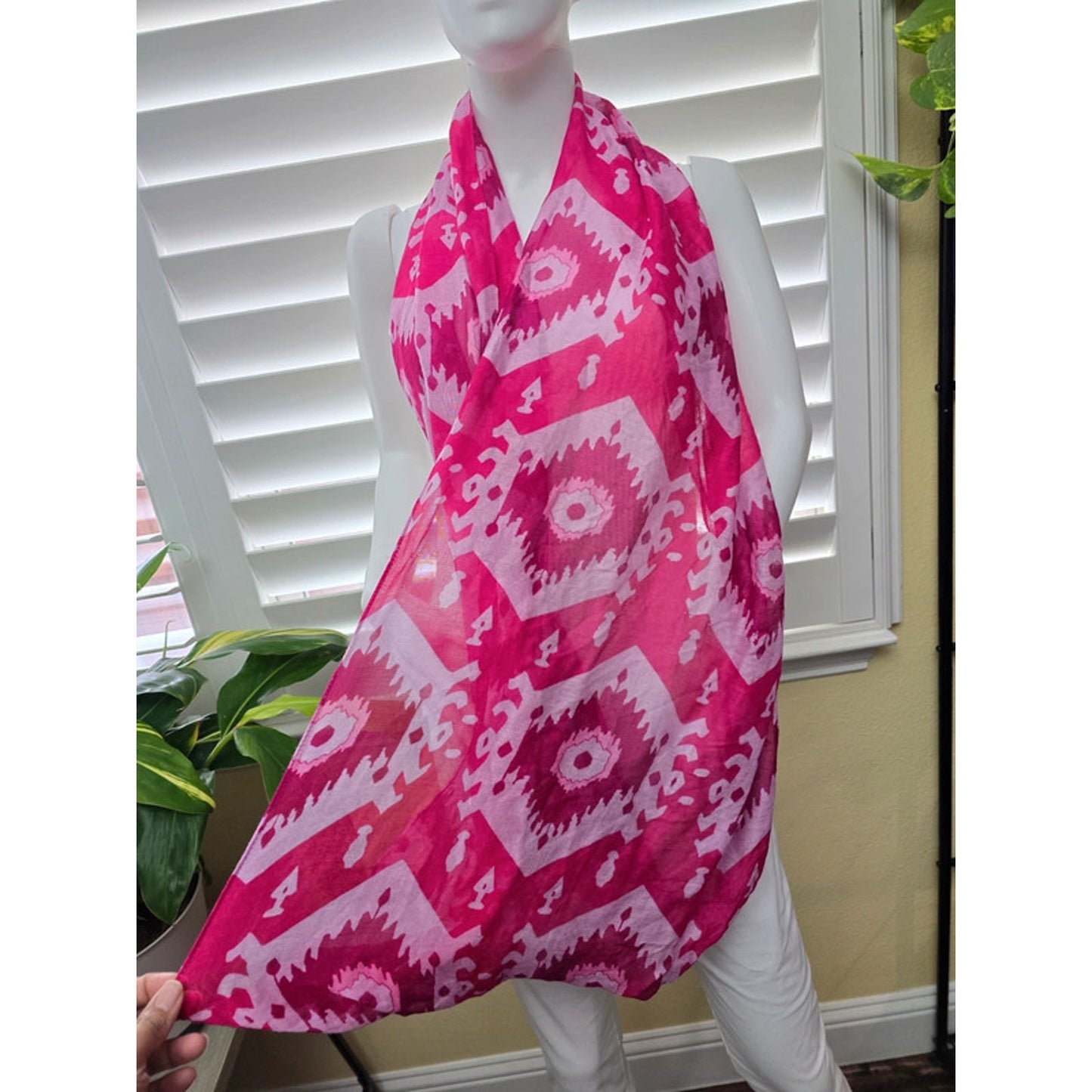 Charming Charlie Pink Tribal 90s Y2K Infinity Scarf OSFM