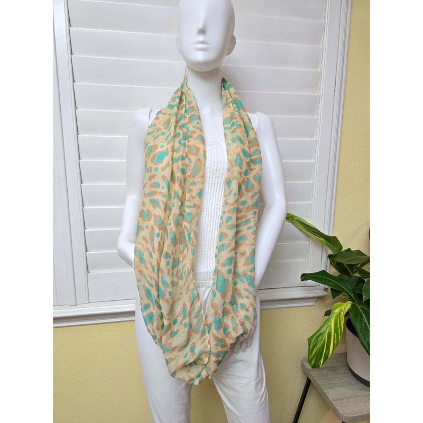 Cream Printed Y2K 90s Light Infinity Scarf OSFM