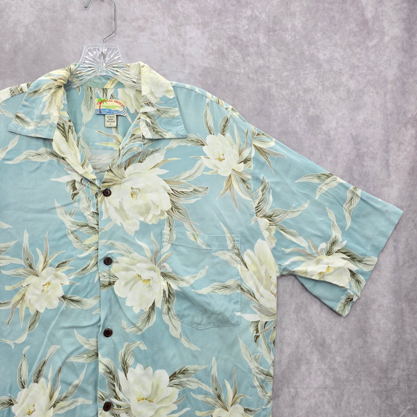 Tropical Group Blue Beach Palm Tropical Surf Island Vintage Hawaiian Shirt Large