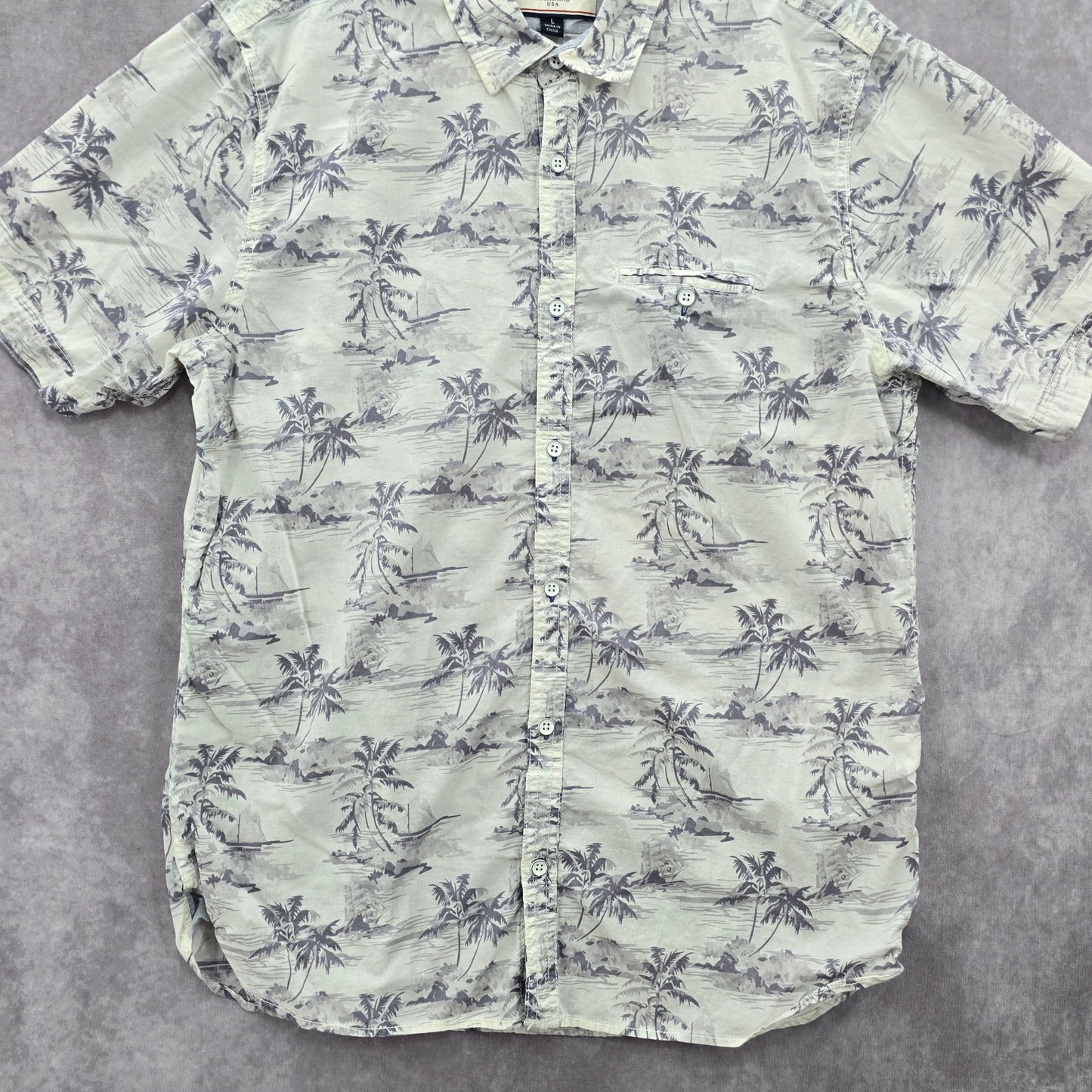 Flag & Anthem White Beach Palm Tropical Surf Island Vintage Hawaiian Shirt Large