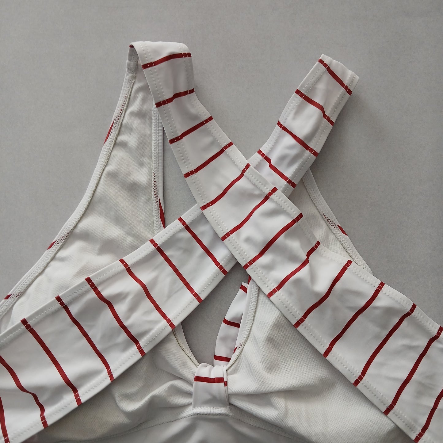 White Y2K Swim Resort Beach Vacation Stripe Grunge Crisscross Bikini Top Large