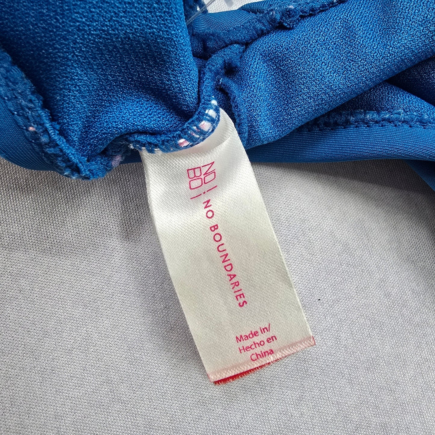 No Boundaries Blue Knot Sports Bra Active Bikini Bralette Swim Top S Small