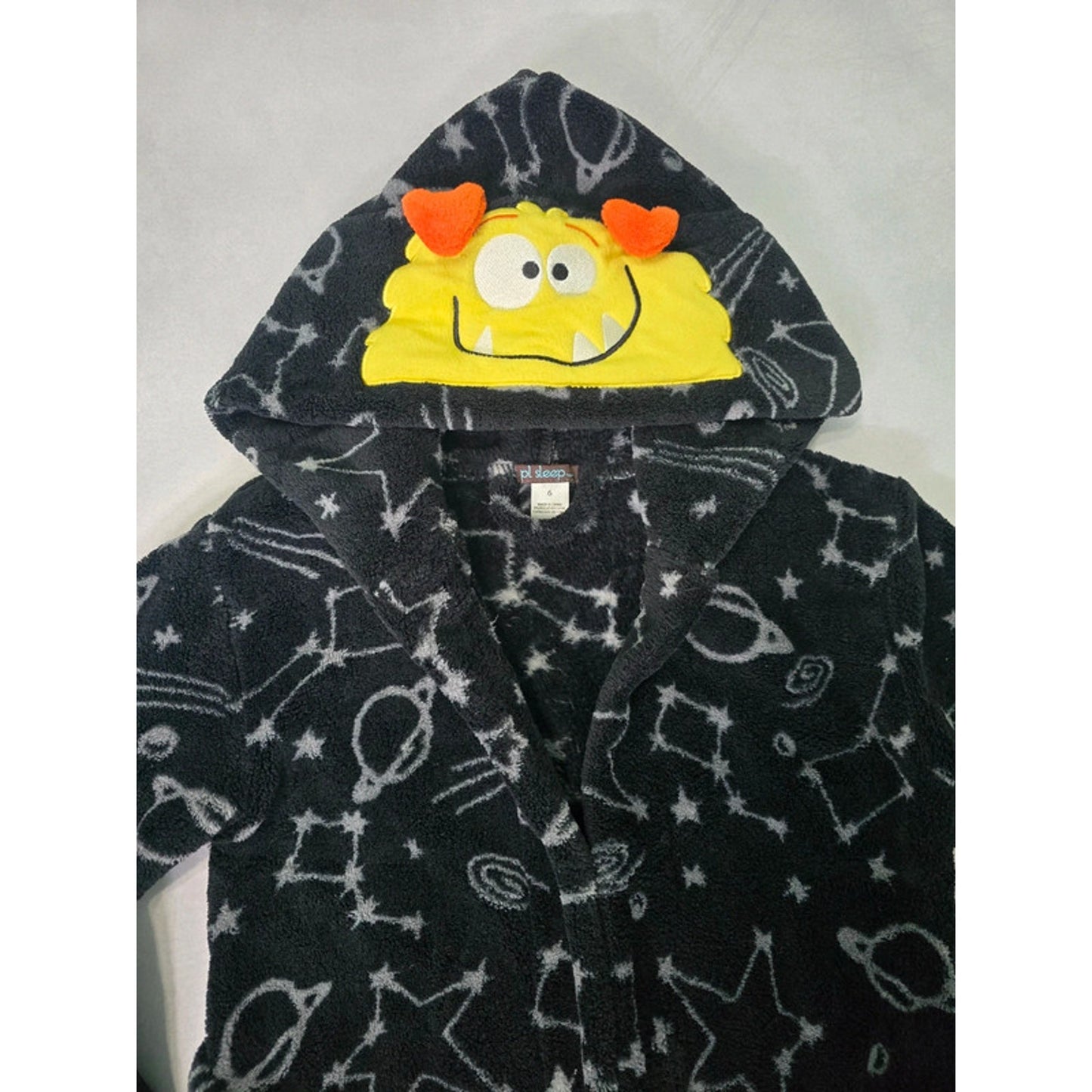 Pl Sleep Black Cute Monster Face Graphic Printed Embroidered Fluffy Bath Robe Boys 6