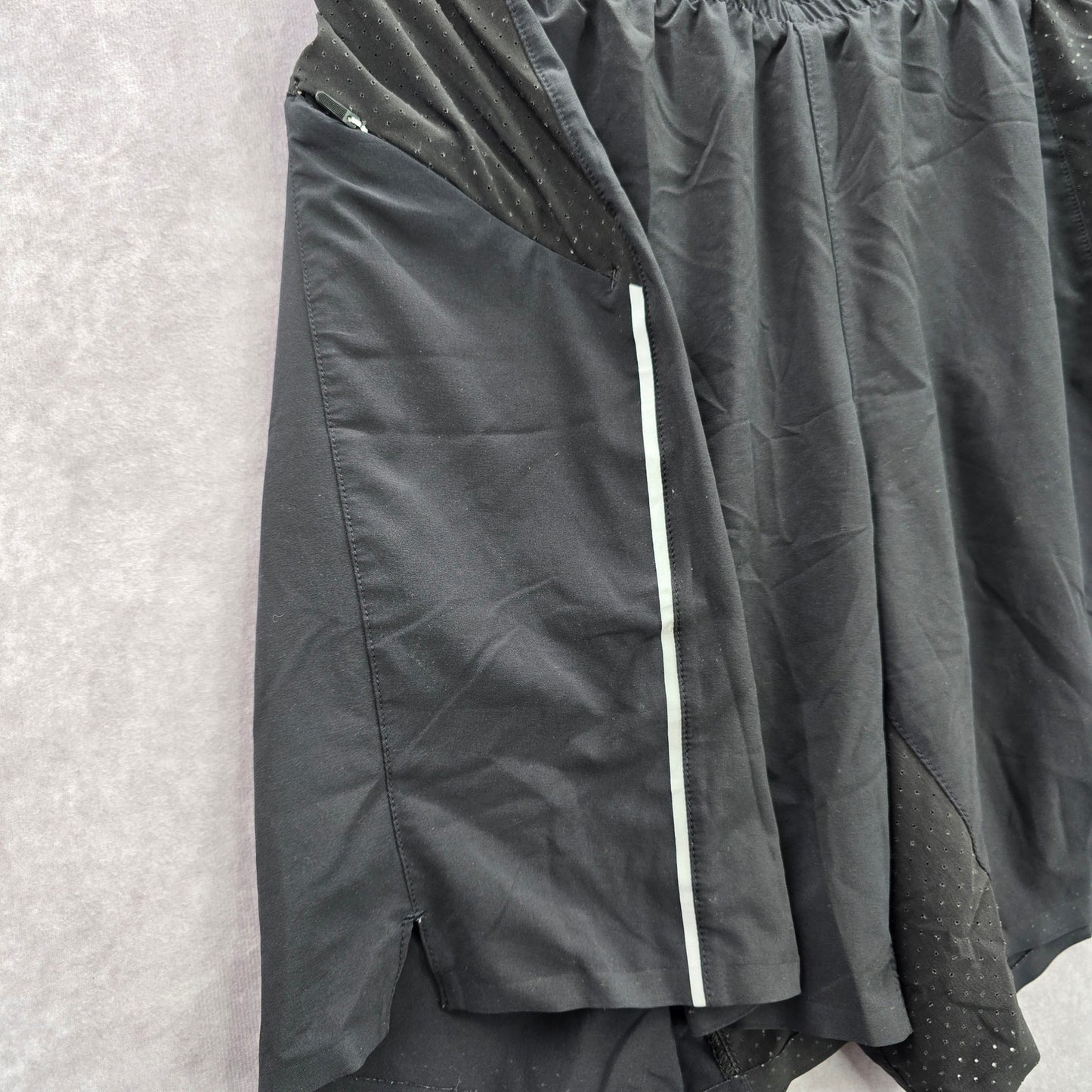 VRST Black Active Running Sports  Junior Youth Solid Zipper Lined Shorts S Small