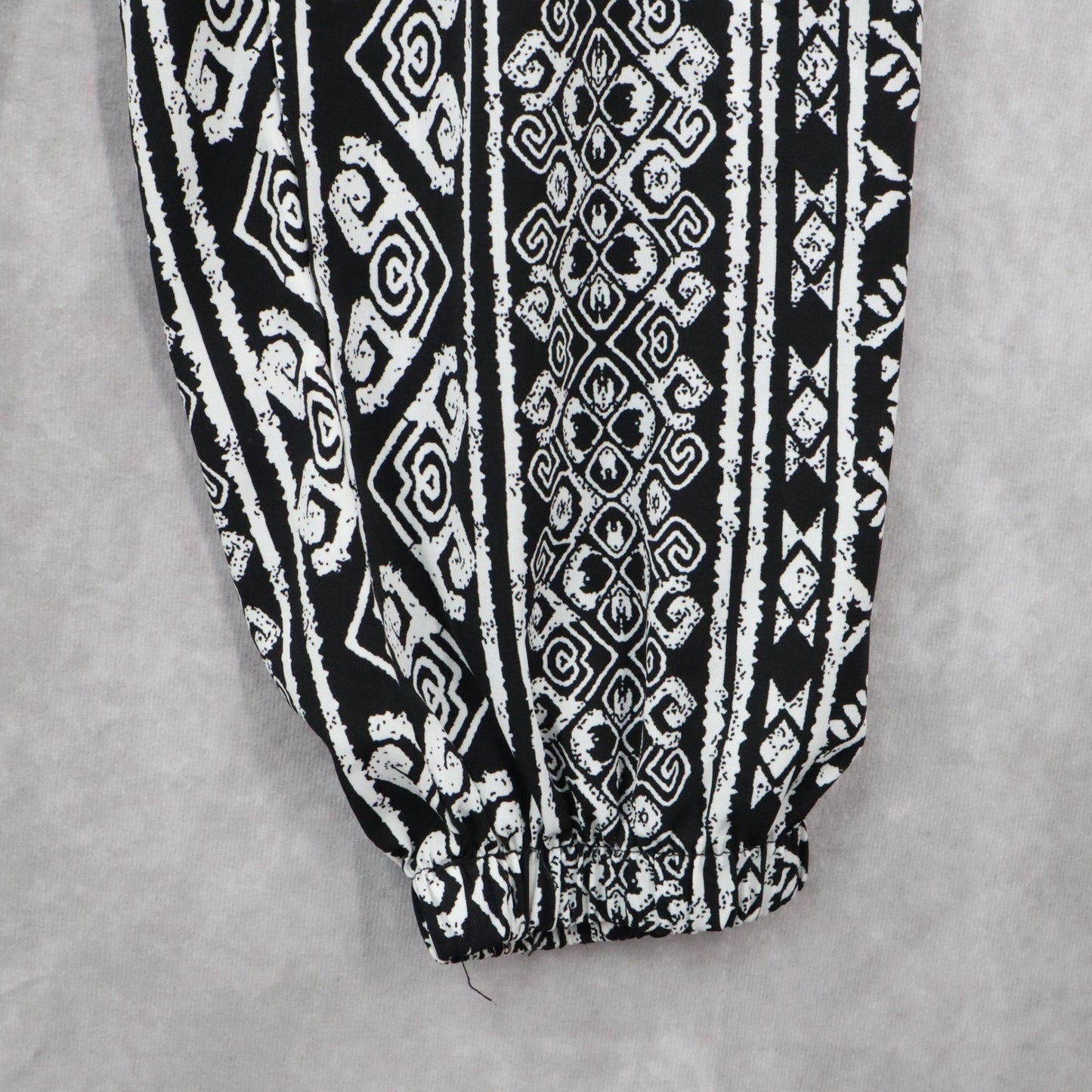 Ambiance Apparel Black White Harem Boho Geometric Print Tapered Pants L Large