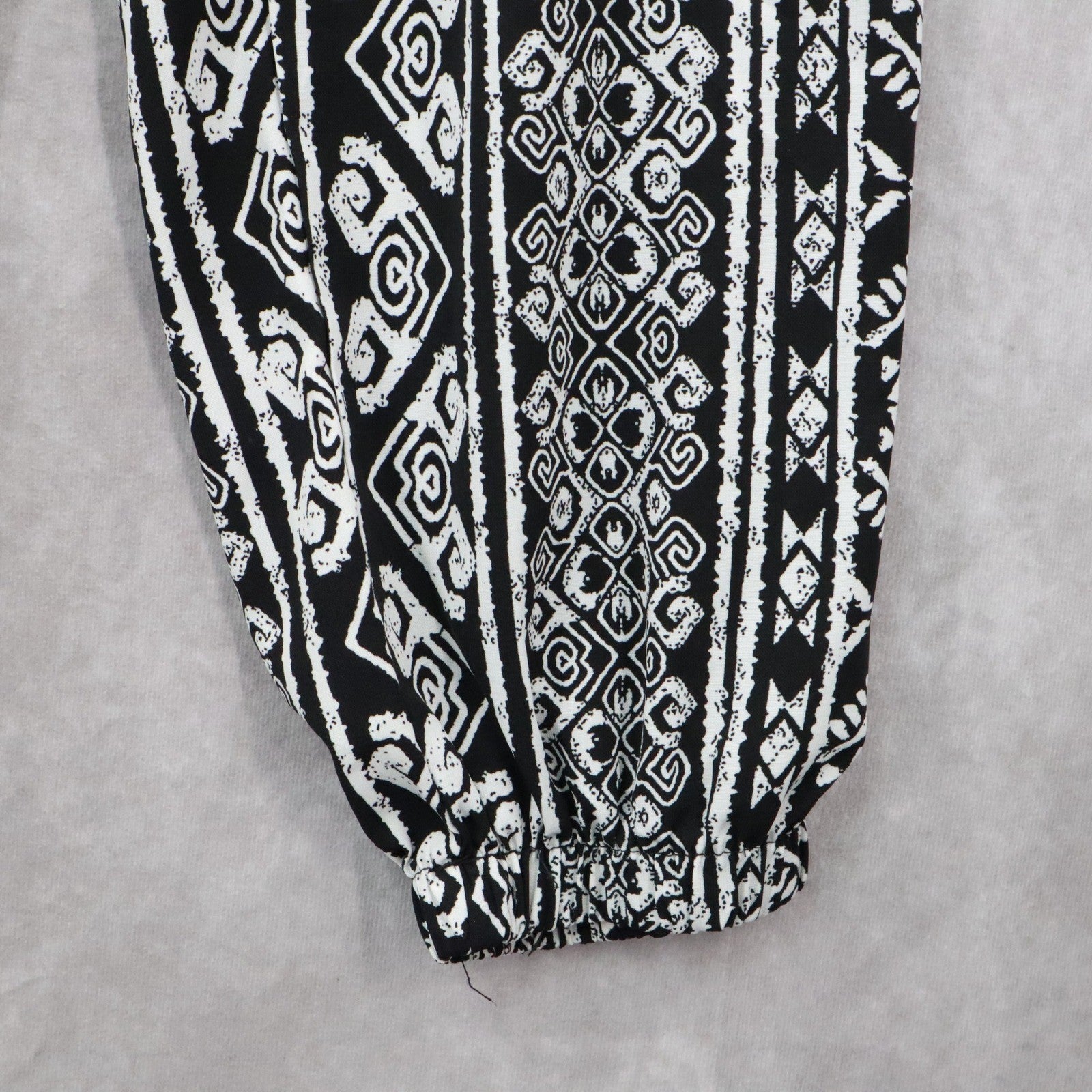 Ambiance Apparel Black White Harem Boho Geometric Print Tapered Pants L Large