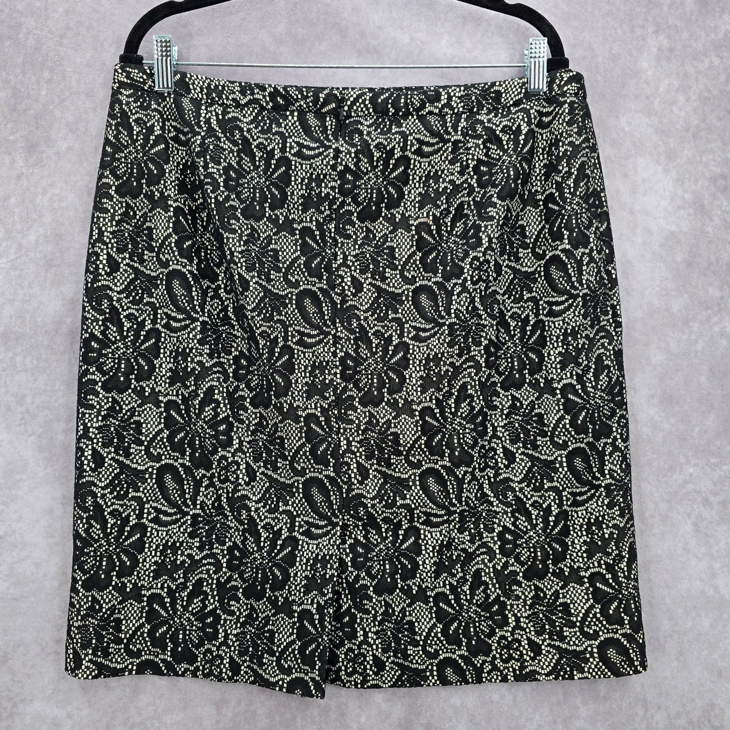 Dressbarn Black Floral Executive Pencil Mini Skirt Plus 14