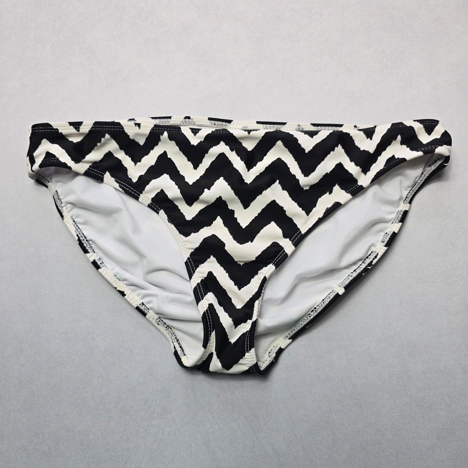 Catalina Black White Chevron Swim Beach Cheeky Flirty Bikini Bottom L Large