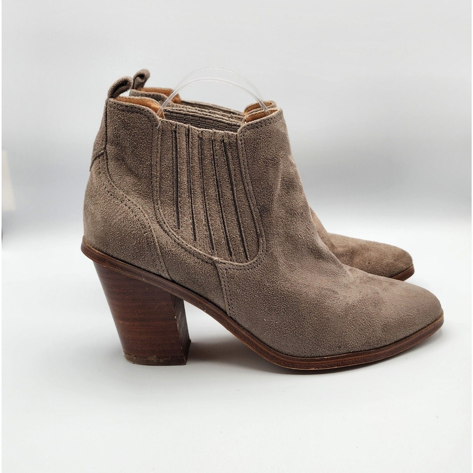 Nine West Booties Tan Suede Heel Tan Womens Size 7.5