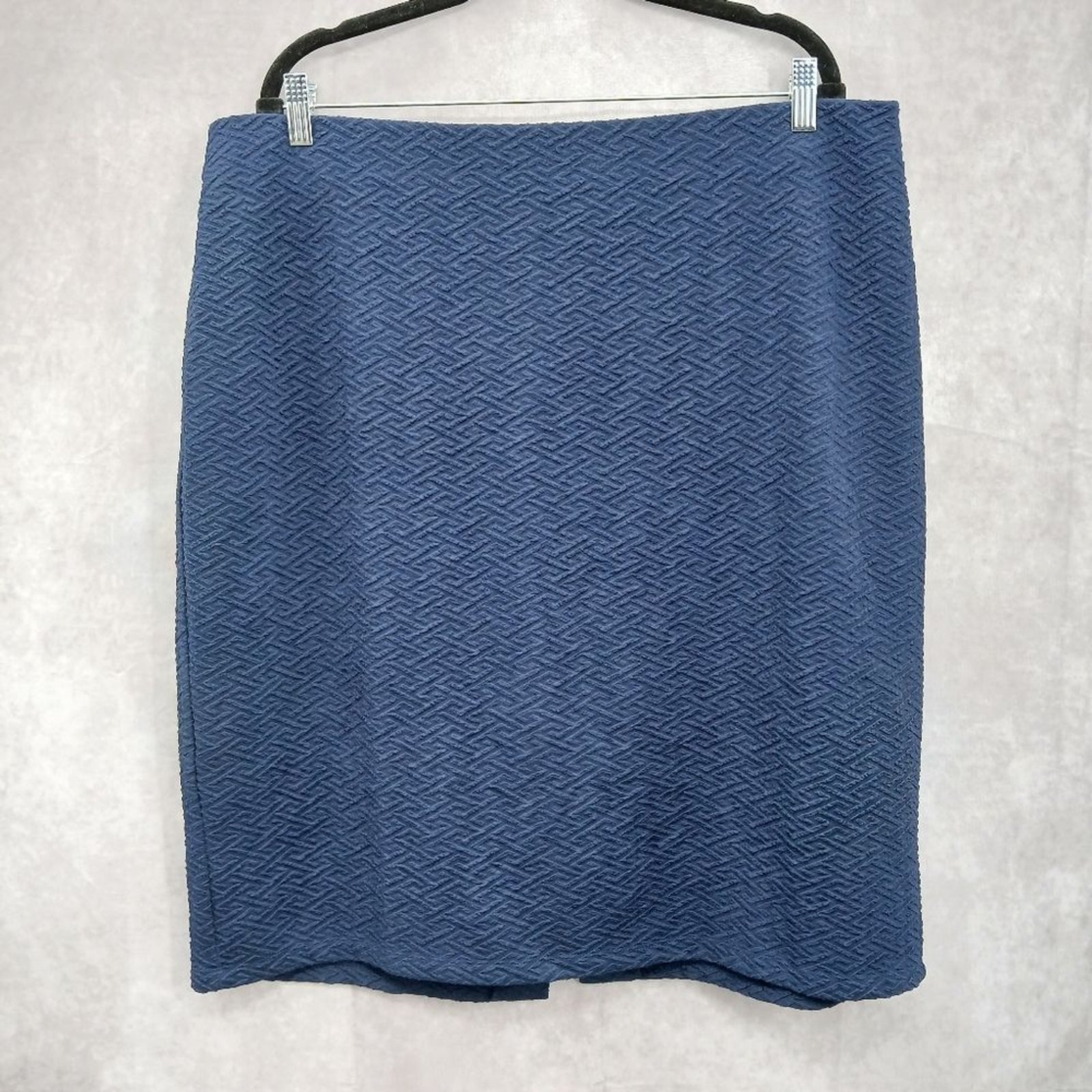 New York Clothing Co Navy Blue Short Pull On Business Casual Skirt Plus 2XL